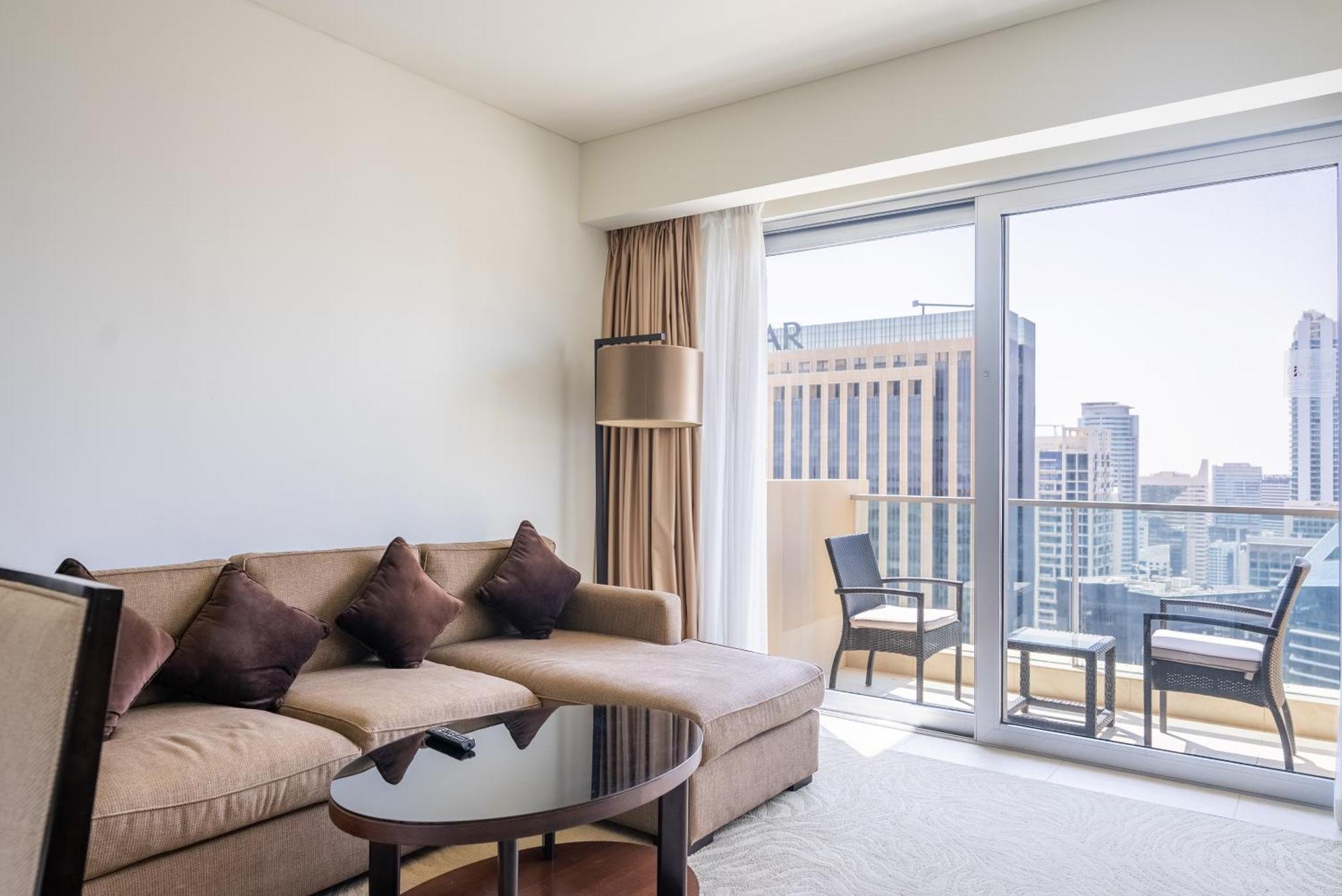 Apartamento In Address Marina Residences Connected To Marina Mall *