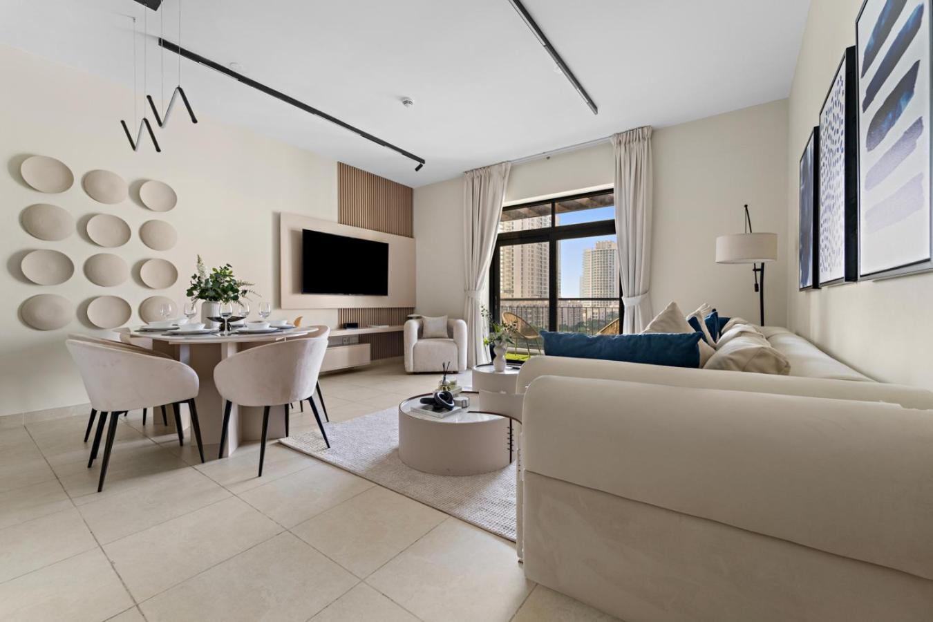 Stunning 2-bedroom Travo Apartemen *