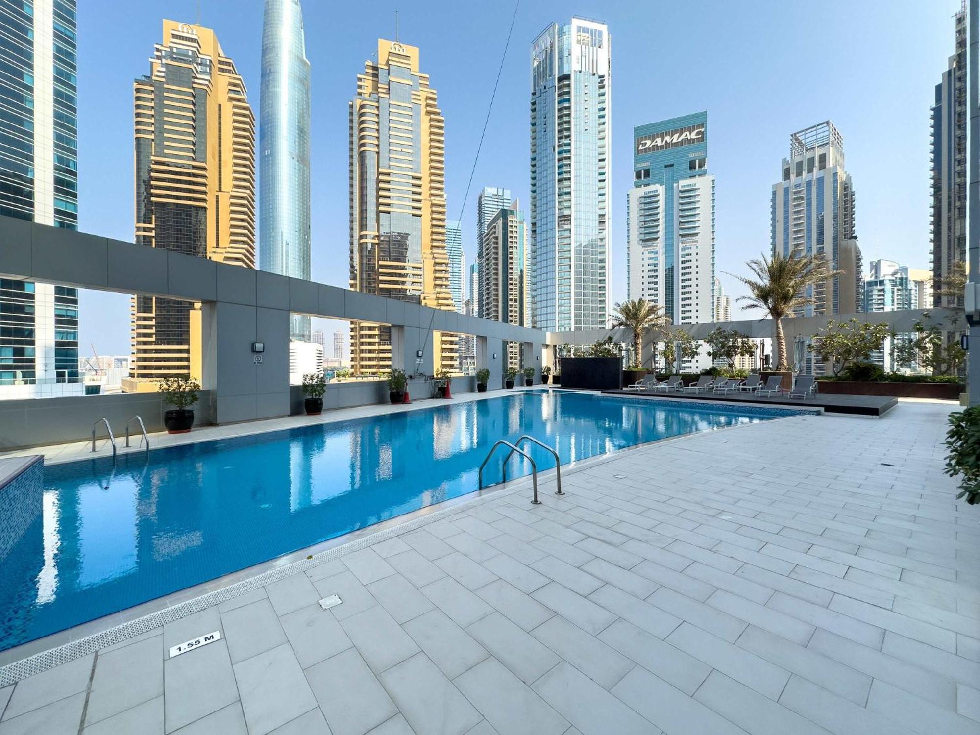 Sky View Marina - 2br - Private Beach - Cityapartmentstay *