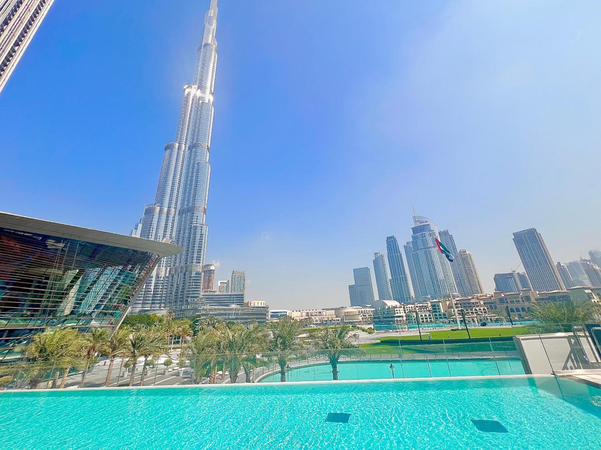 Luxury 1br 5min To Mall Burj Khalifa View From Pool Dubai