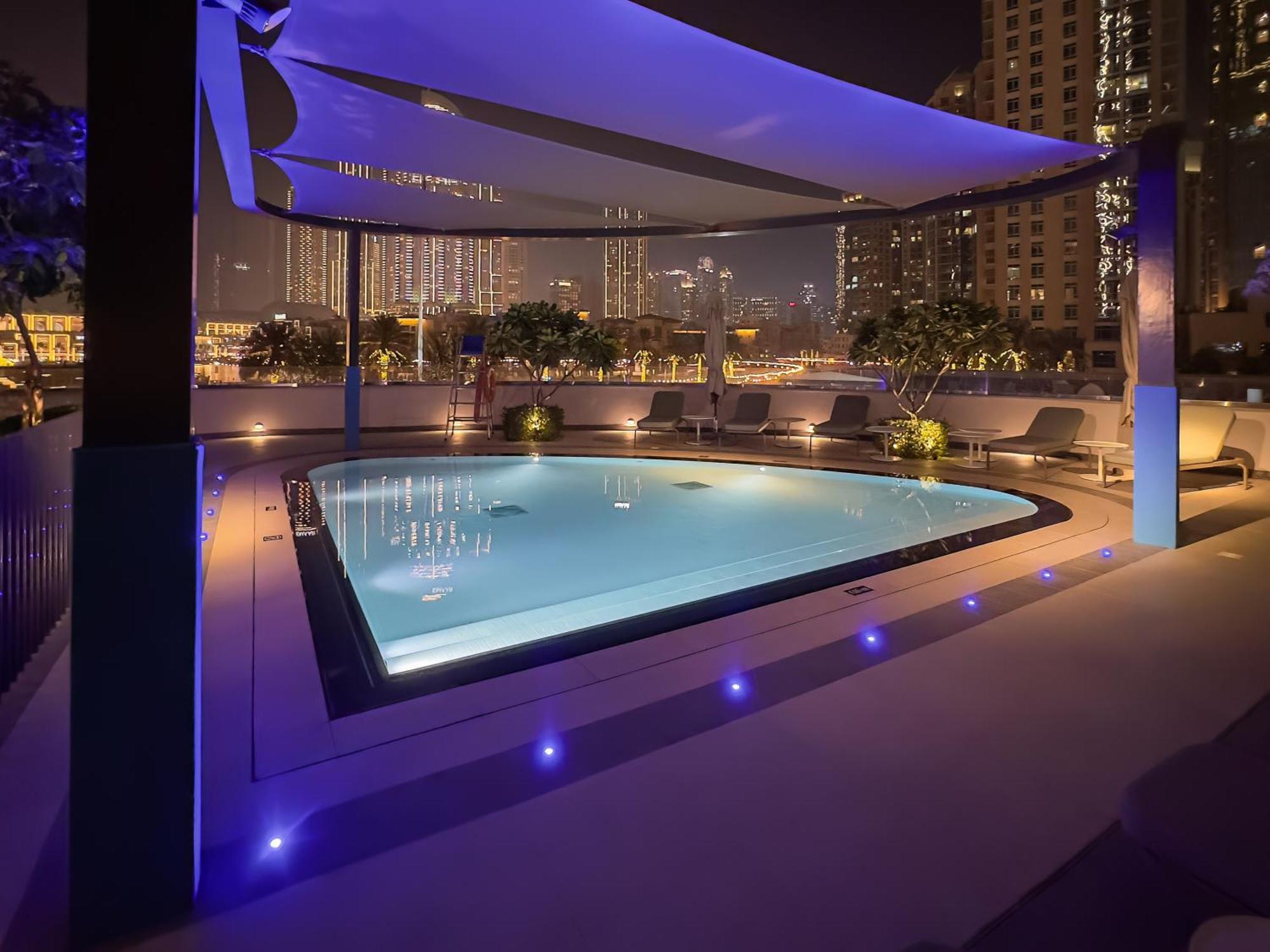 Aparthotel Luxury 1br 5min To Mall Burj Khalifa View From Pool