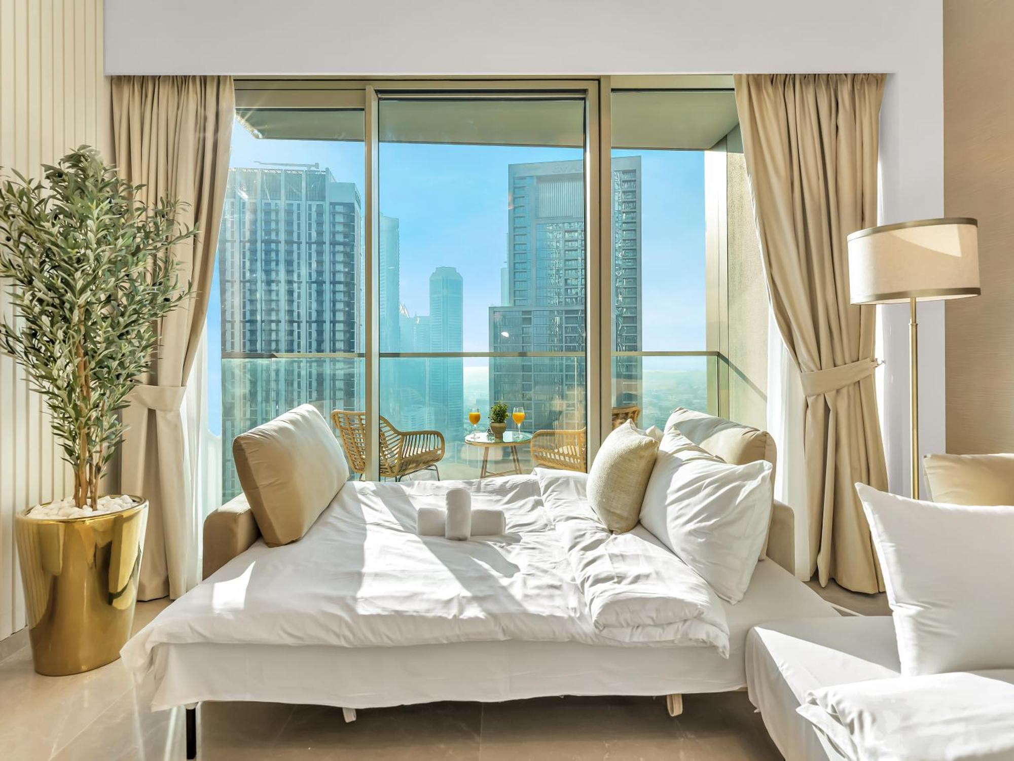 Luxury 1br 5min To Mall Burj Khalifa View From Pool 5*
