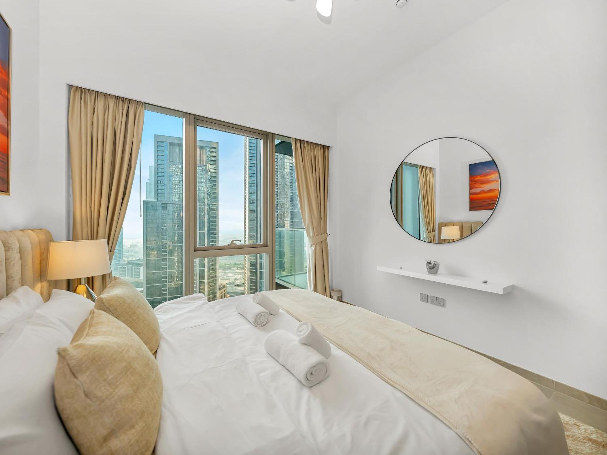 Aparthotel Luxury 1br 5min To Mall Burj Khalifa View From Pool