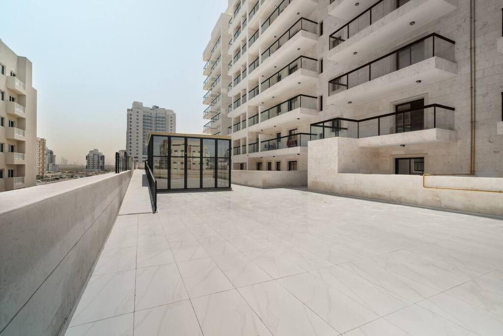Apartment Super Deluxe Apartmentpool Dubai
