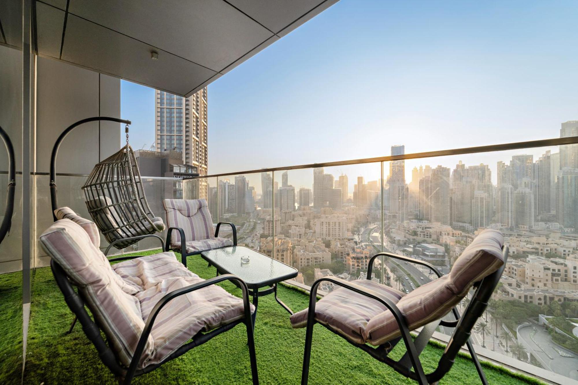 First Class 2br With Full Burj Khalifa And Fountain View Apartment