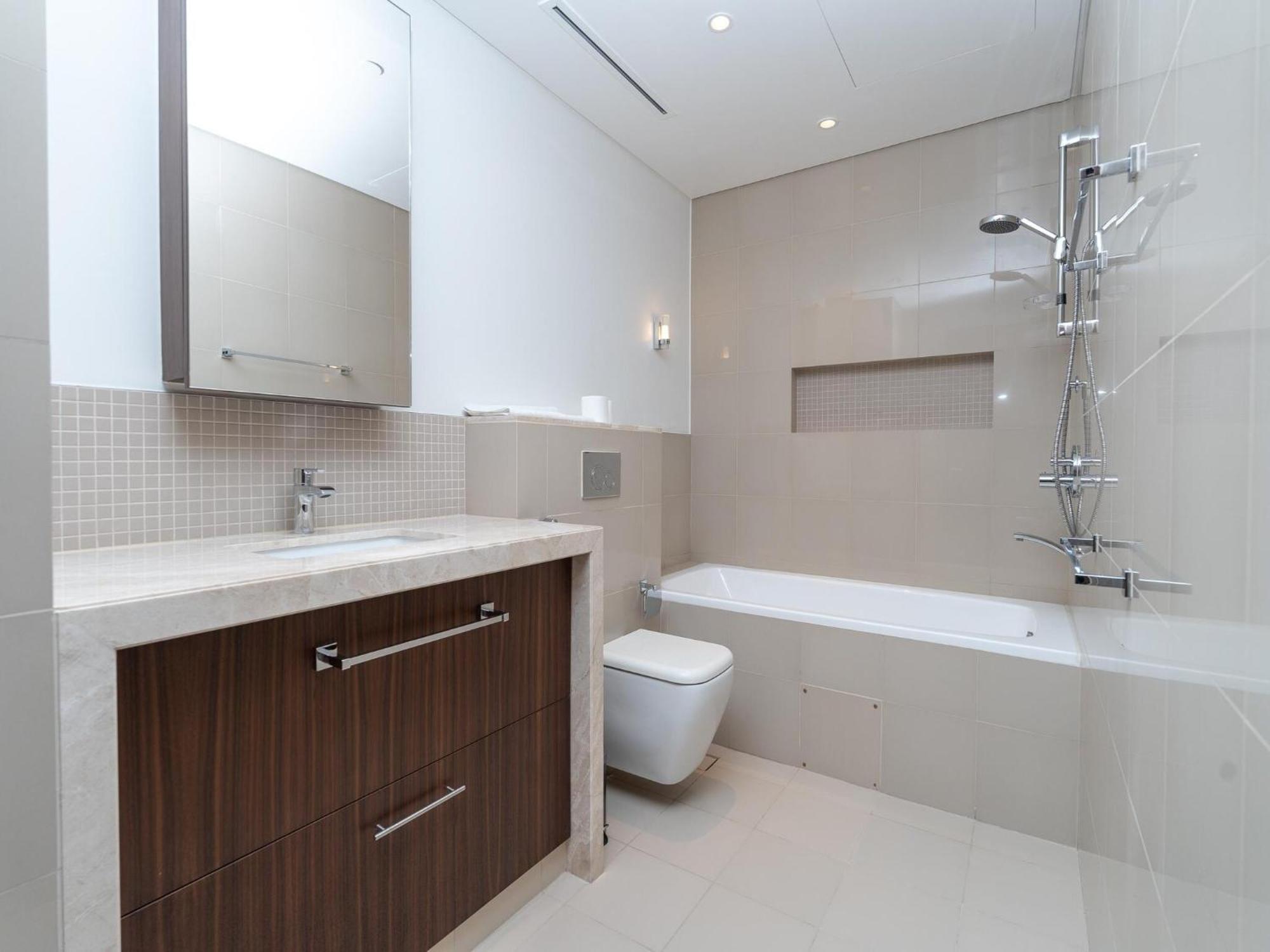 Apartment Luxurious Stylish Across Mall Burj Khalifa City Views Dubai