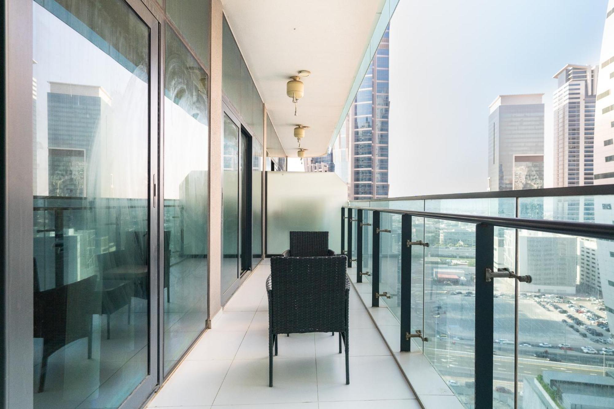 Citihome-1br In Merano Tower At Business Bay Apartamento