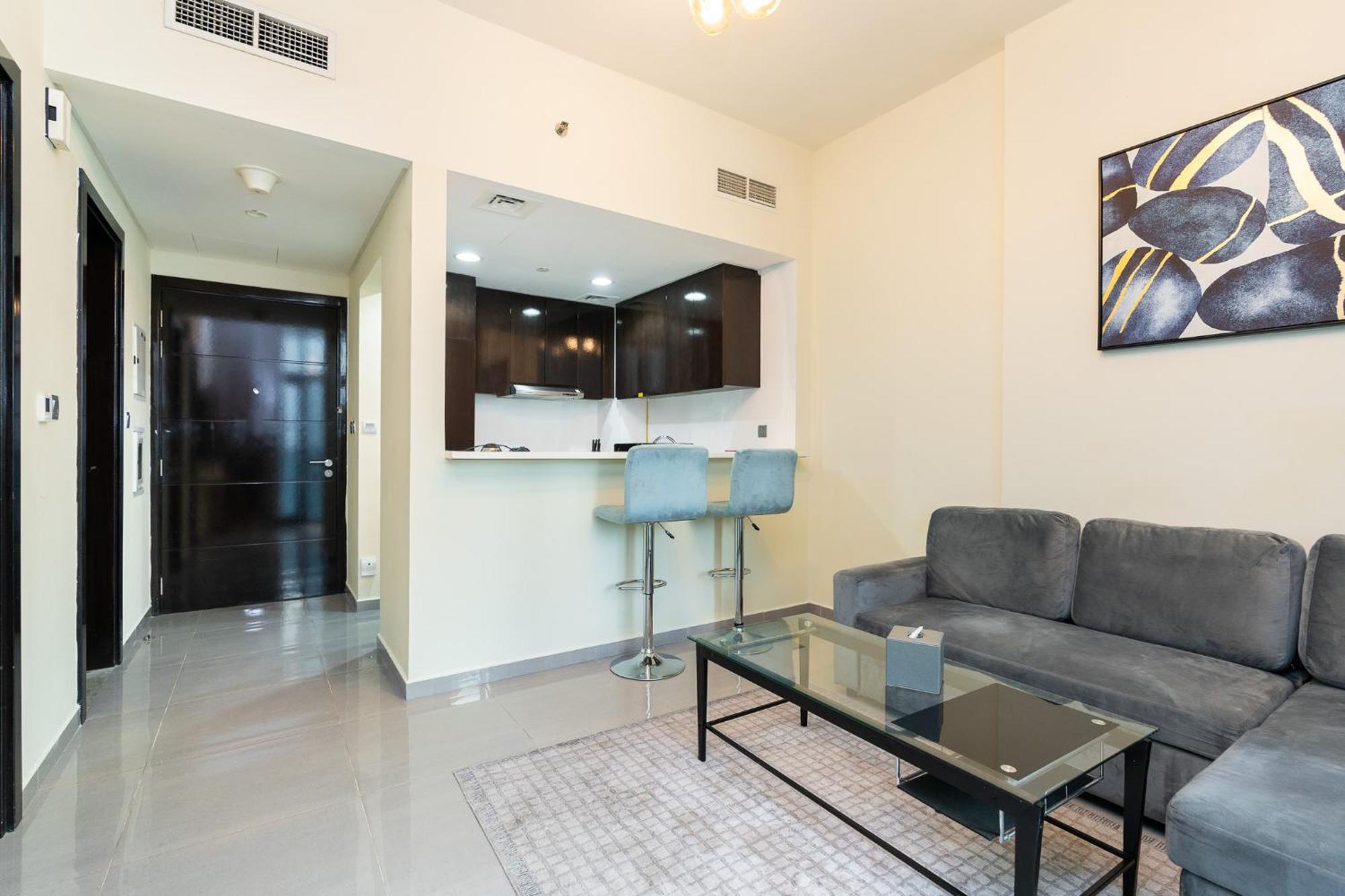 Citihome-1br In Merano Tower At Business Bay * Dubái