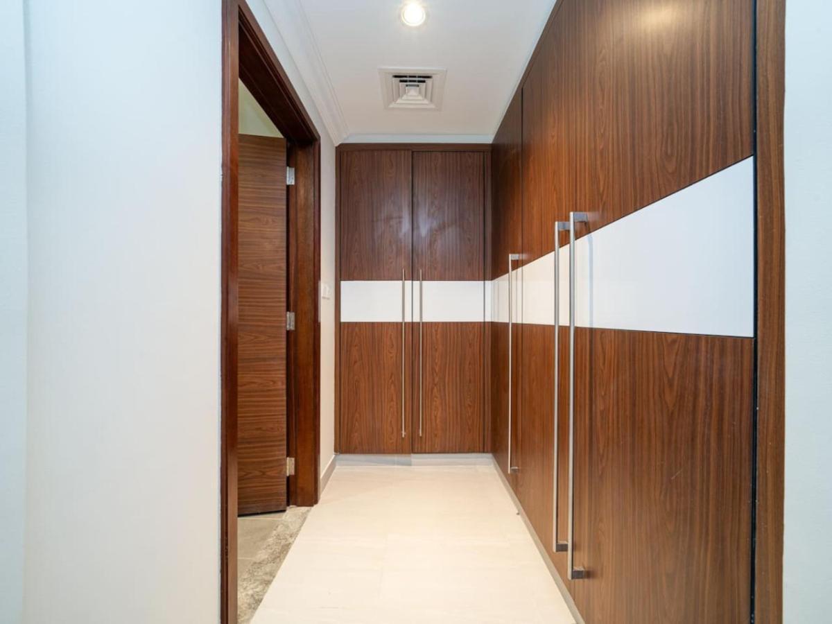 Elegant 2-bed Escape With Frame & Difc Views * Dubaï