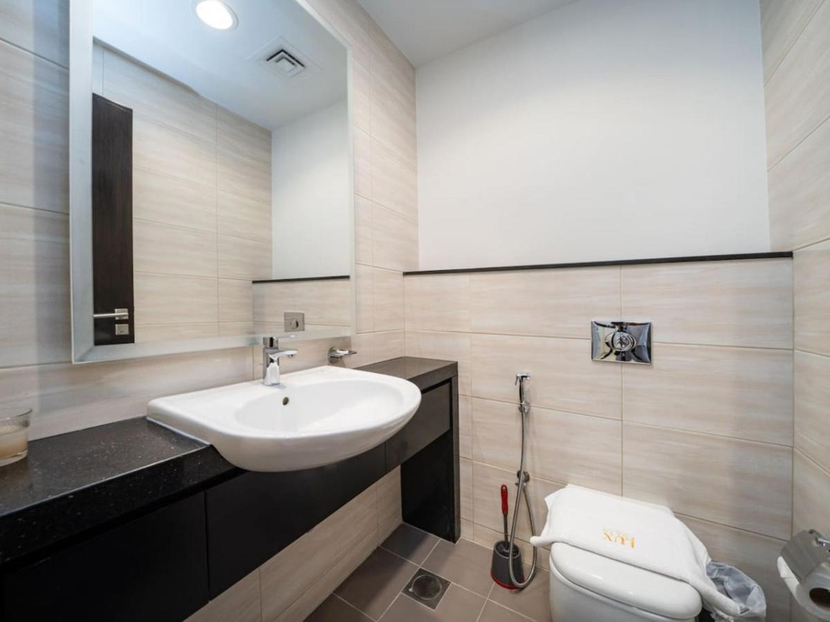 Apartamento Modern 1-bed Retreat In Celestia, South Dubái