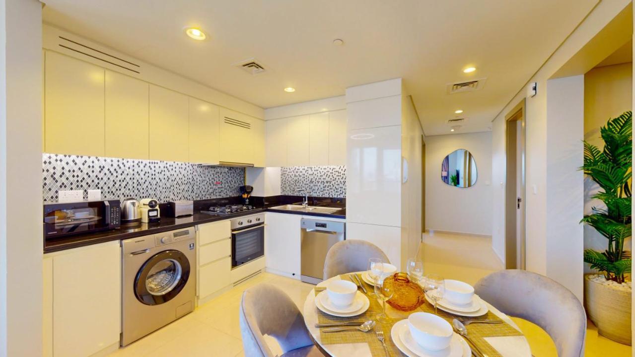 Aykon Tower C - Elegant Three Bed In Business Bay Dubaï