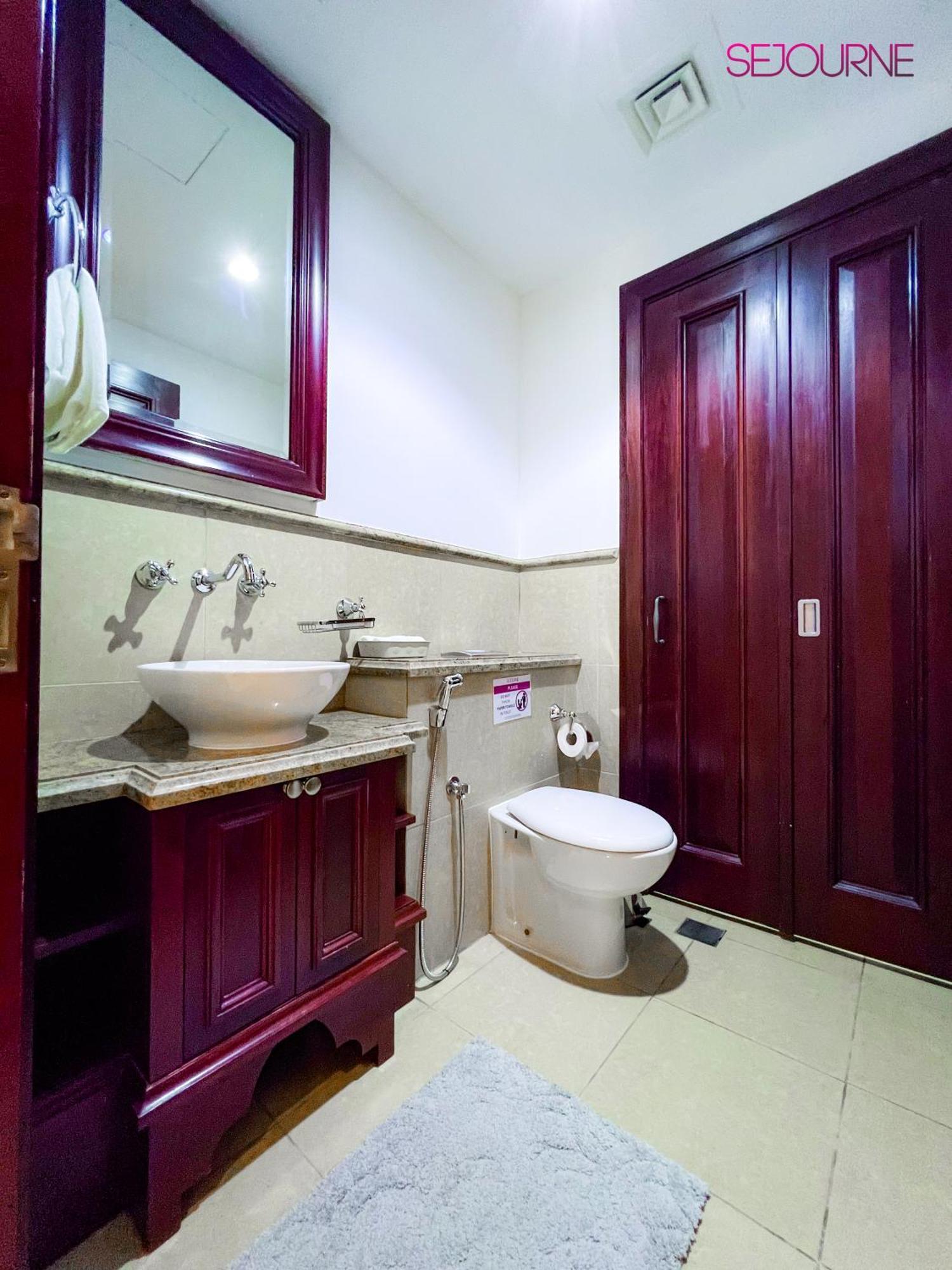 Apartment Mot45 2br Downtown W Full Burj Khalifa View *