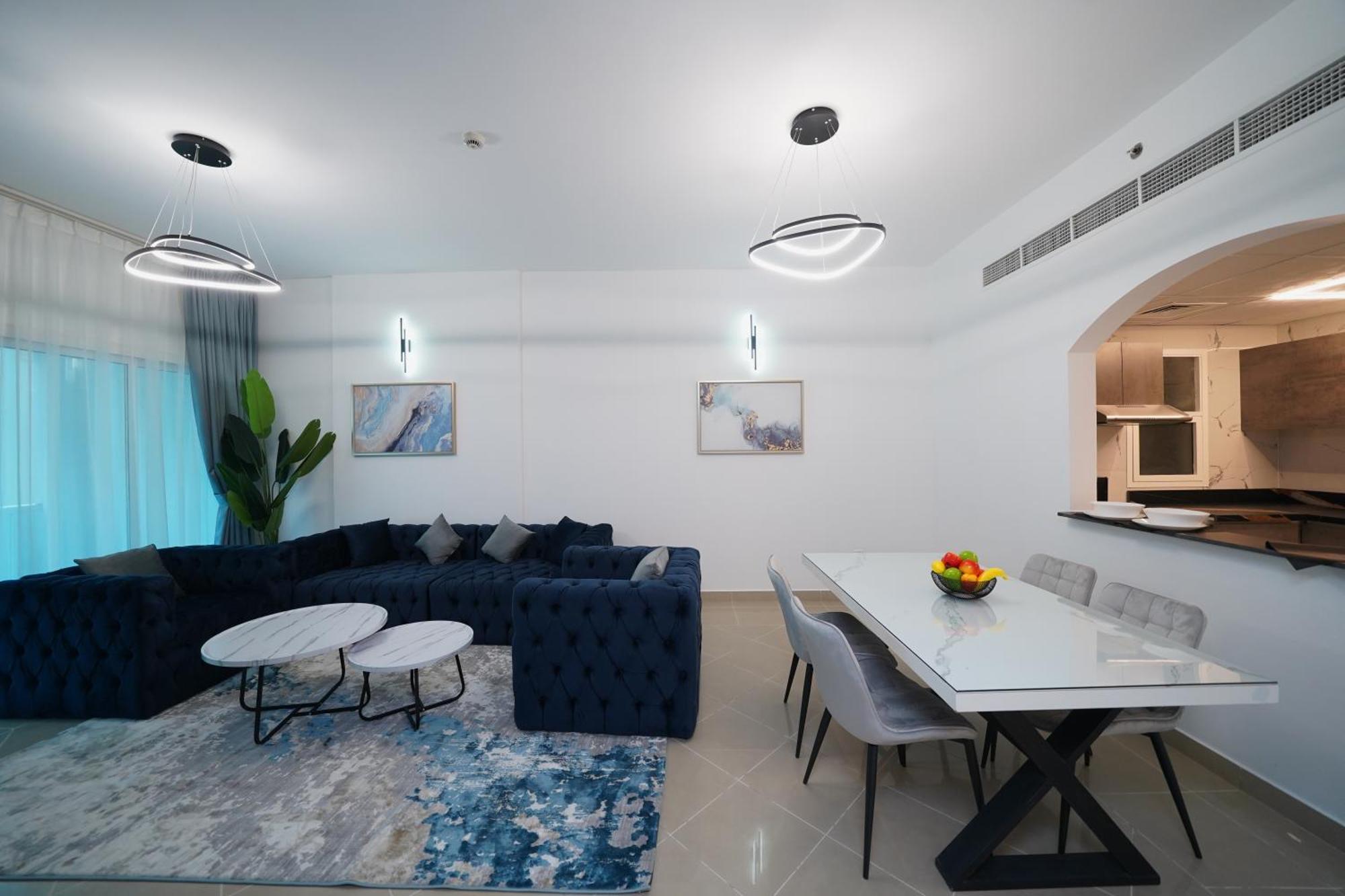 Spacious Modernized 2 Bedroom And Duplex 4 Br Apartments By Taskeen Holiday Homes * Dubaï