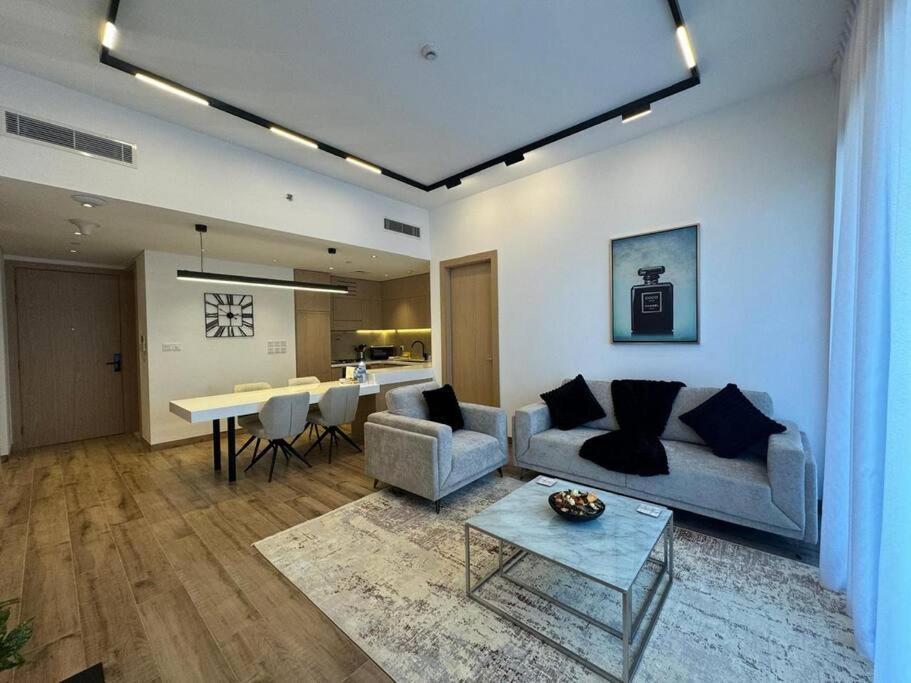 Luxury In Oakley Square Residences, Jvc Appartamento Dubai