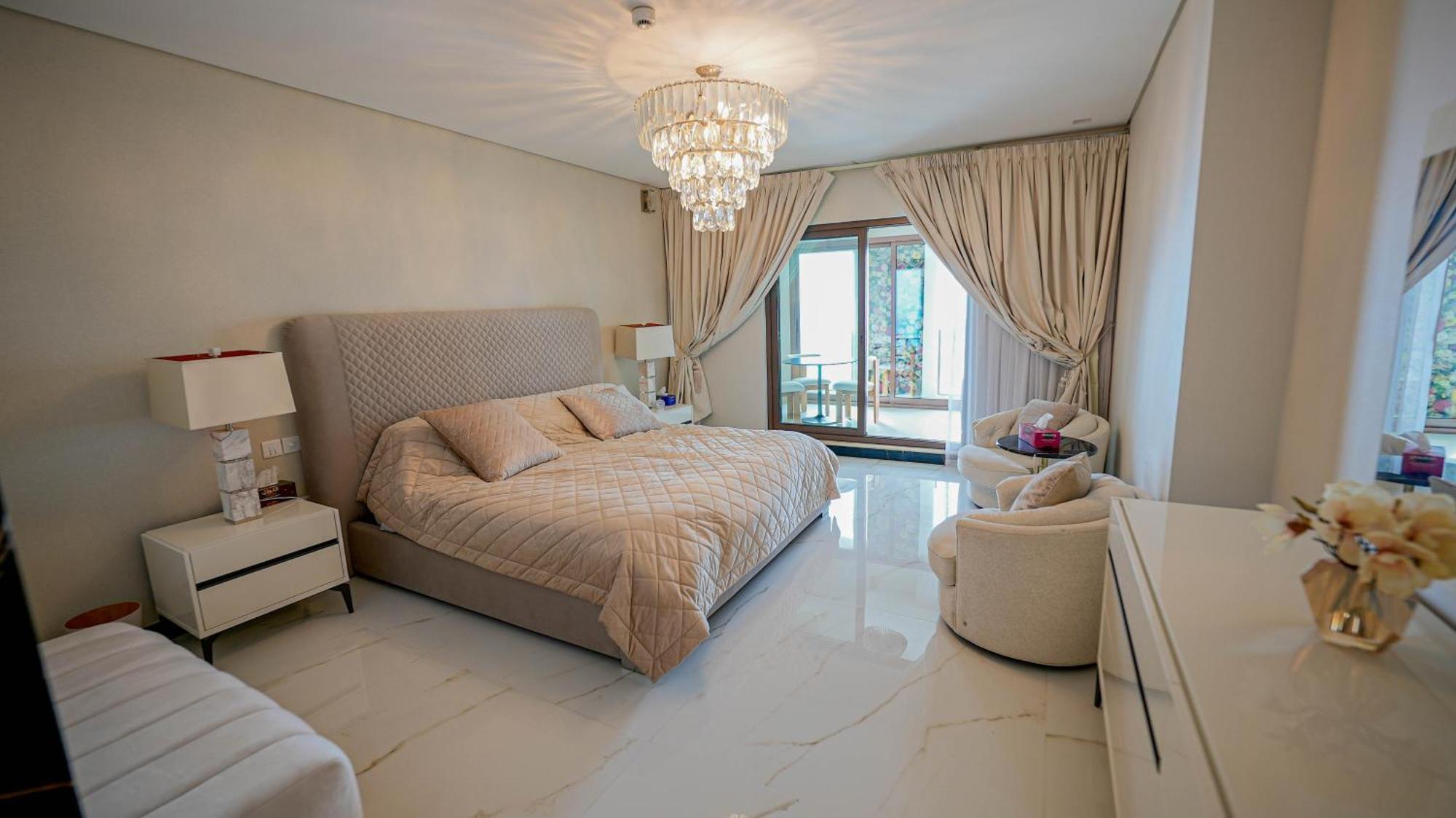 Stunning Infinite Sea View Three Bedroom Plus Maid's In Palm Jumeirah * Dubái