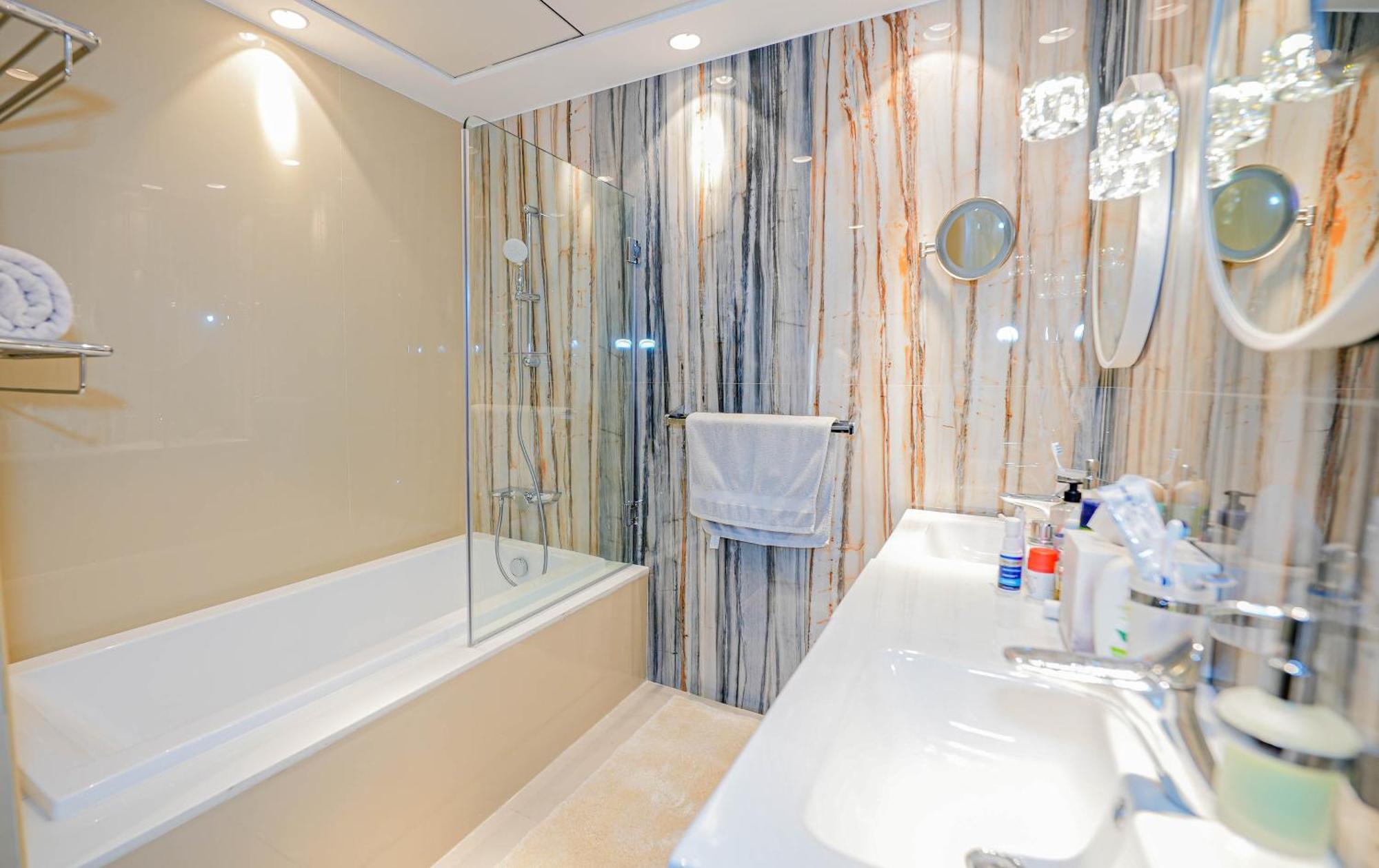 Apartamento Stunning Infinite Sea View Three Bedroom Plus Maid's In Palm Jumeirah *