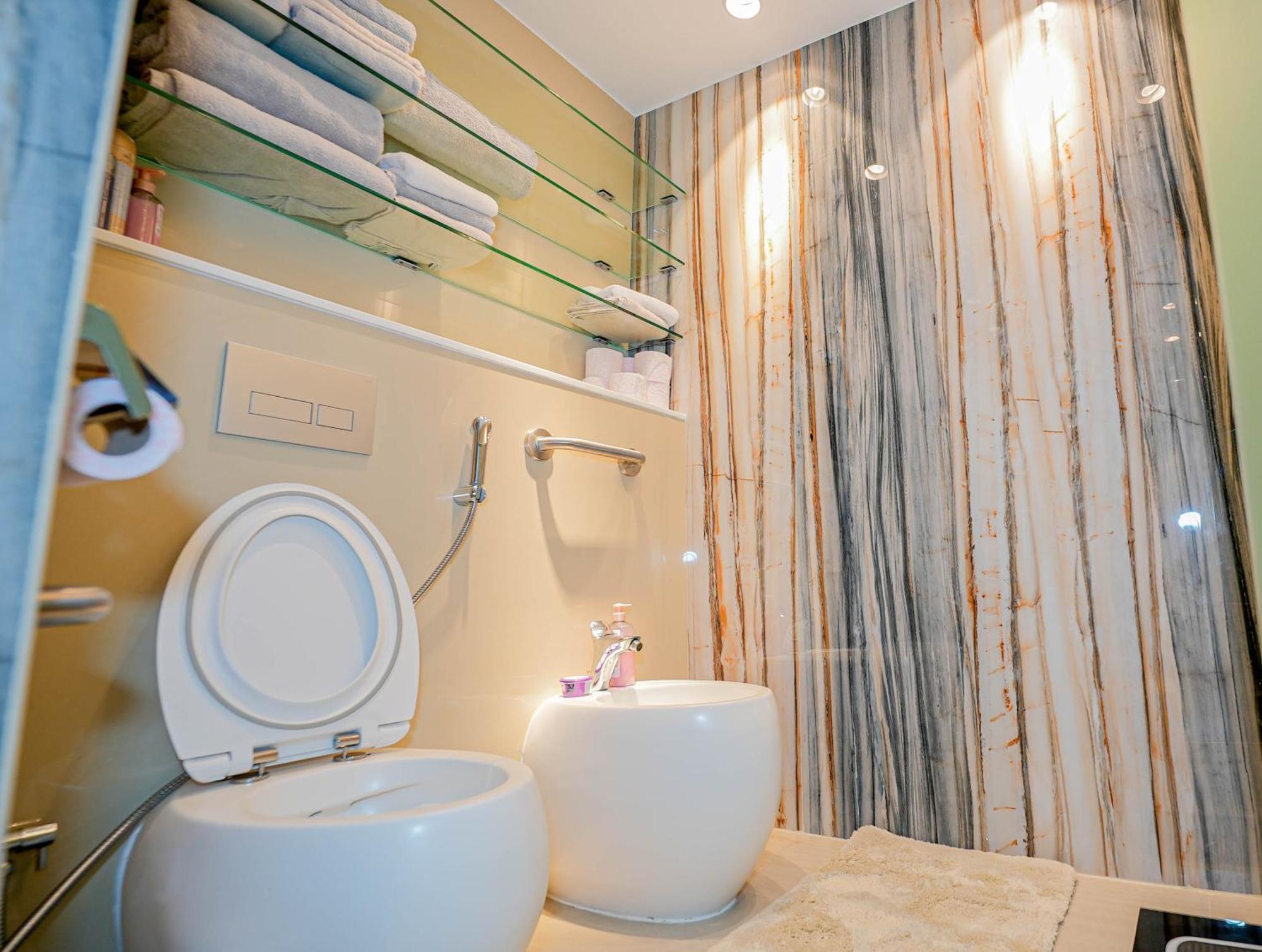 Stunning Infinite Sea View Three Bedroom Plus Maid's In Palm Jumeirah Apartamento Dubái