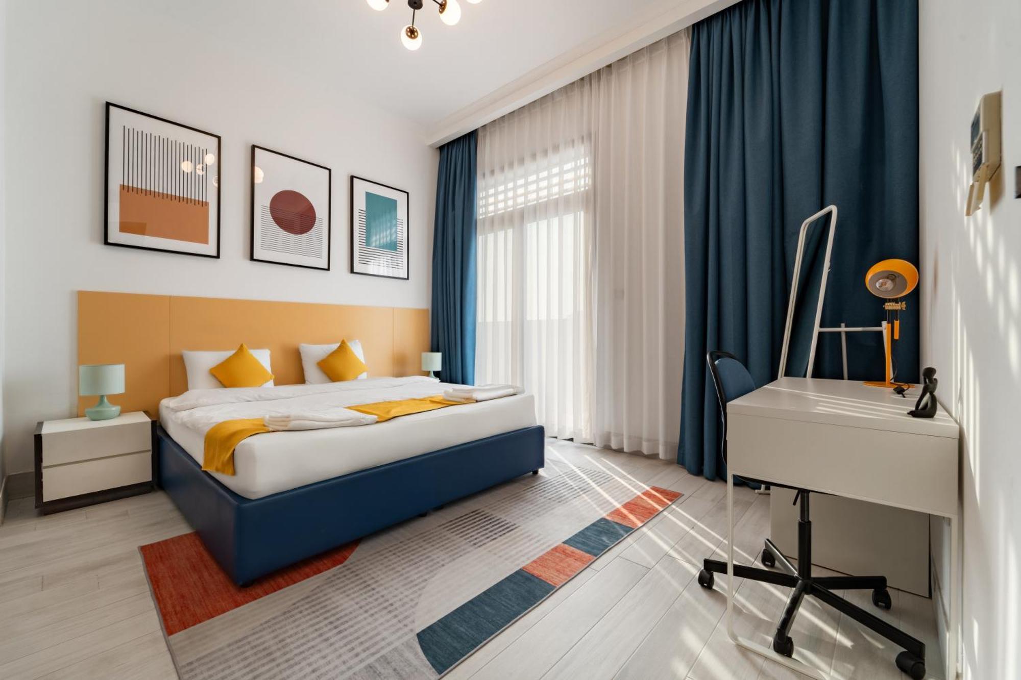 Izzzi Life Mint Apartahotel *