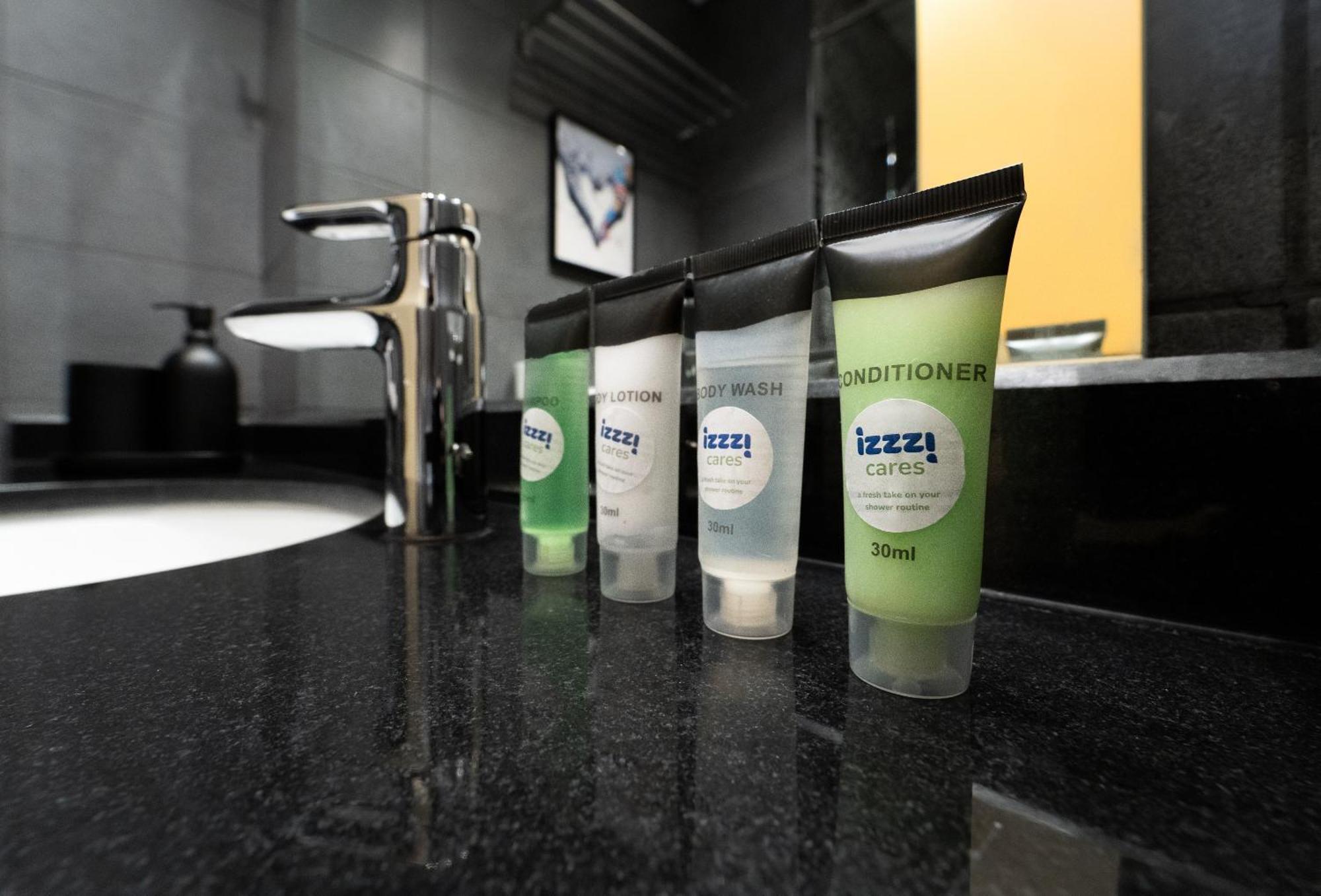 Izzzi Life Mint Apartahotel Dubái