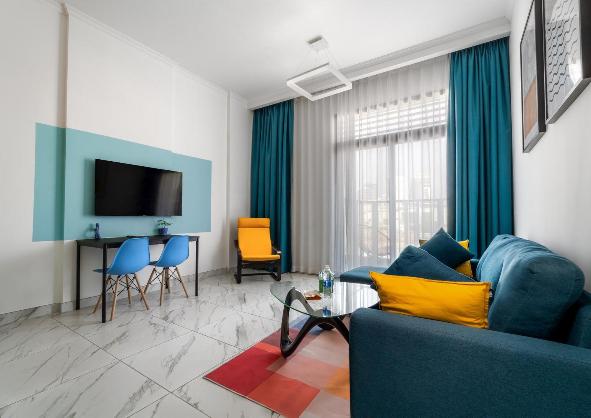 Apartahotel Izzzi Life Mint Dubái