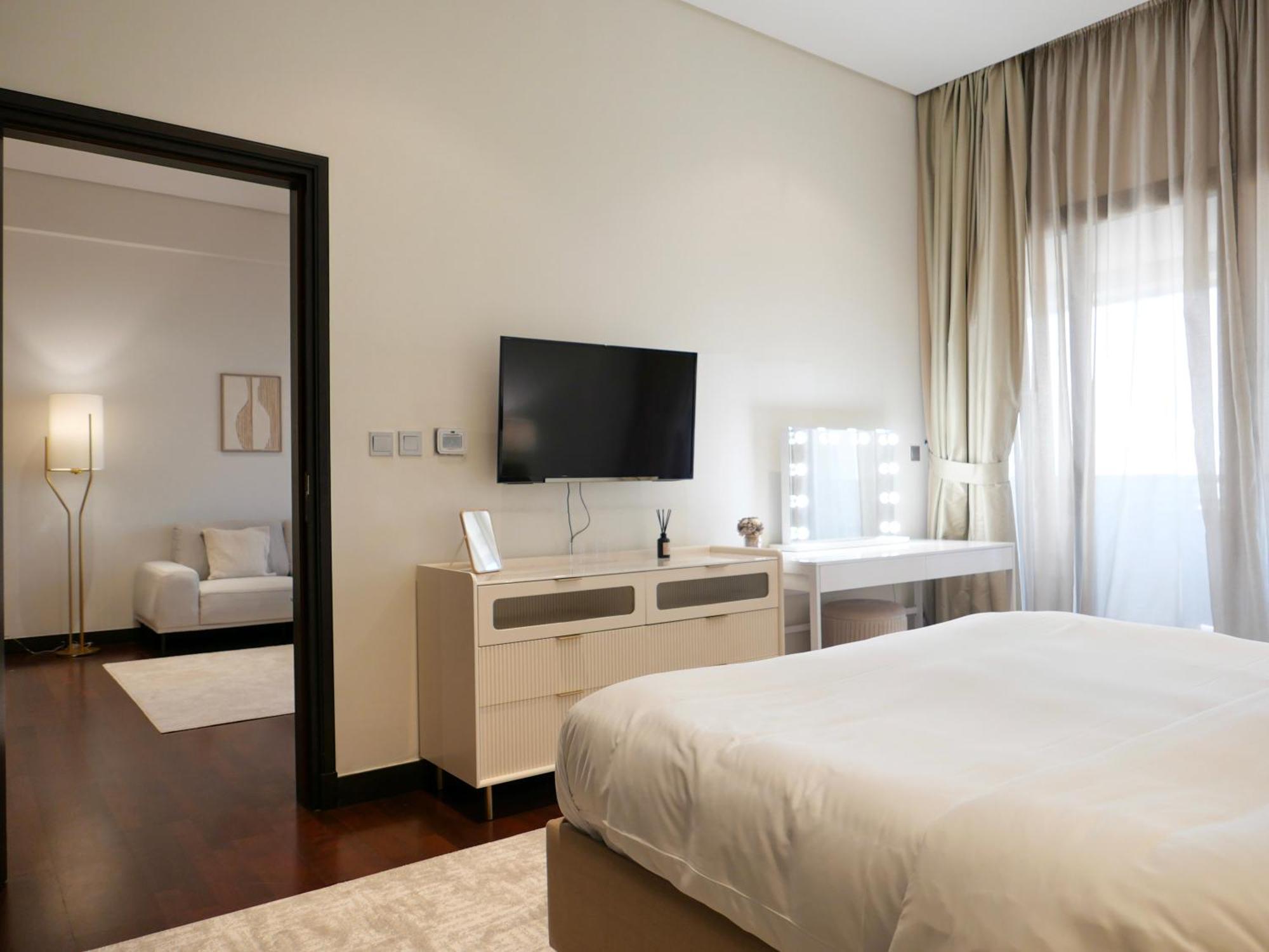 Lejlighed Elegant 1br Full Palm View At 5 Star *