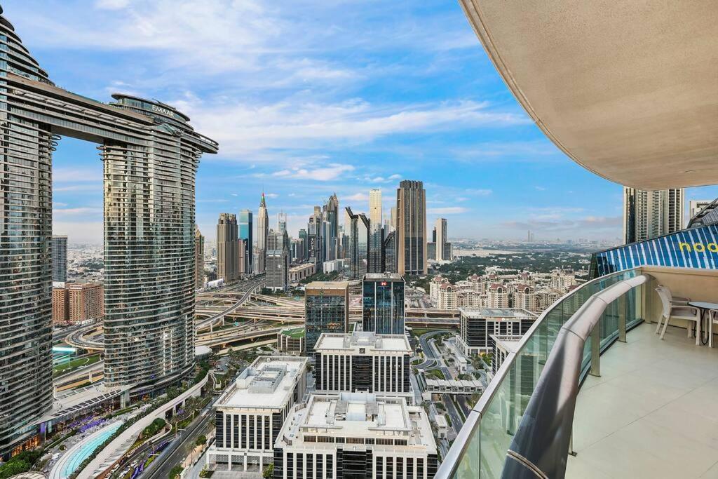 First Class 3br Panoramic Skyline View Appartement