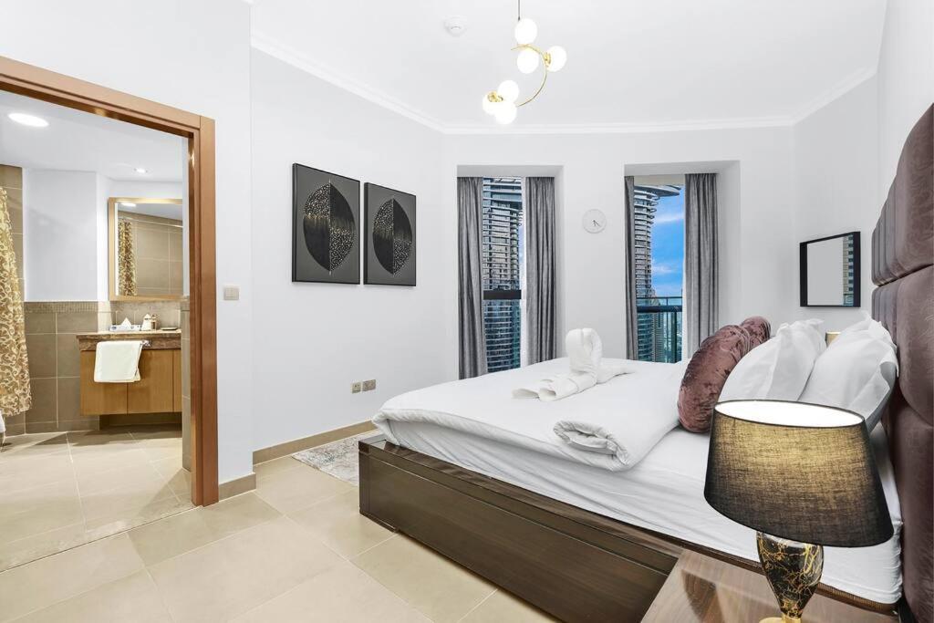 First Class 3br Panoramic Skyline View Dubaï