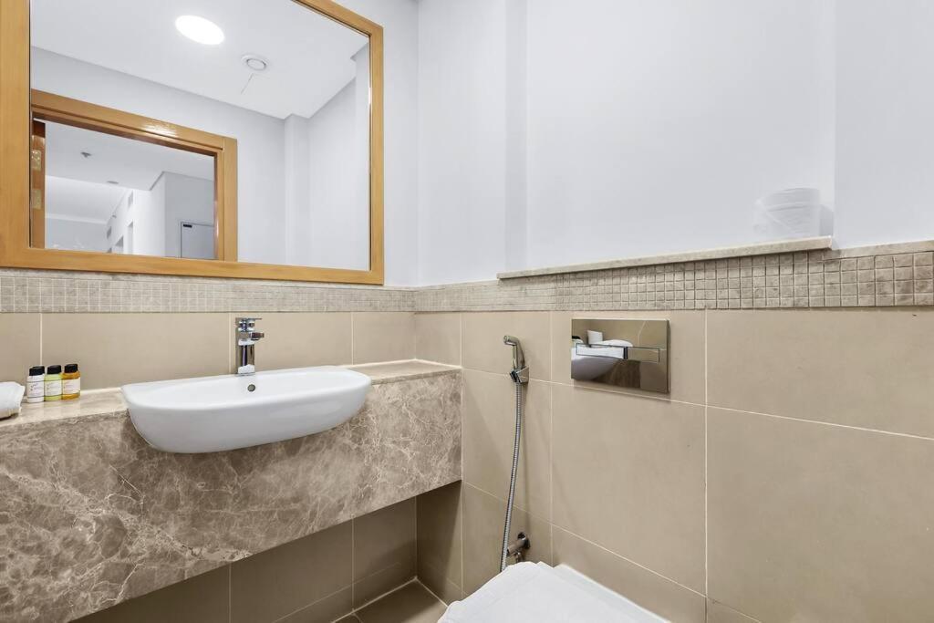 First Class 3br Panoramic Skyline View * Dubaï