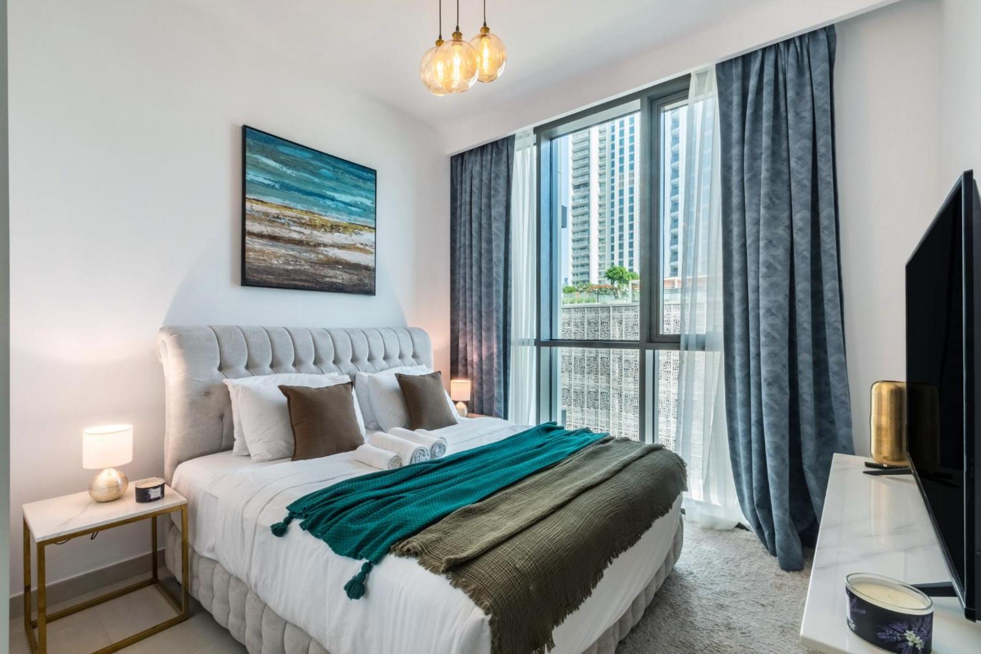 Classy Downtown Bliss With Mall Access Appartement Dubaï