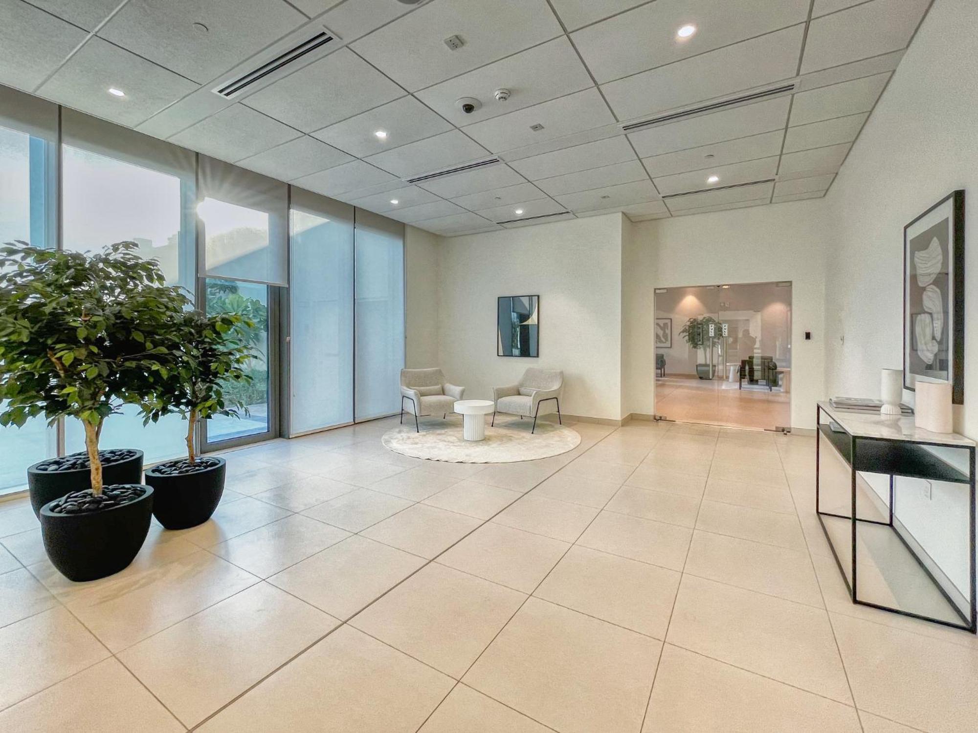 Appartement Classy Downtown Bliss With Mall Access Dubaï