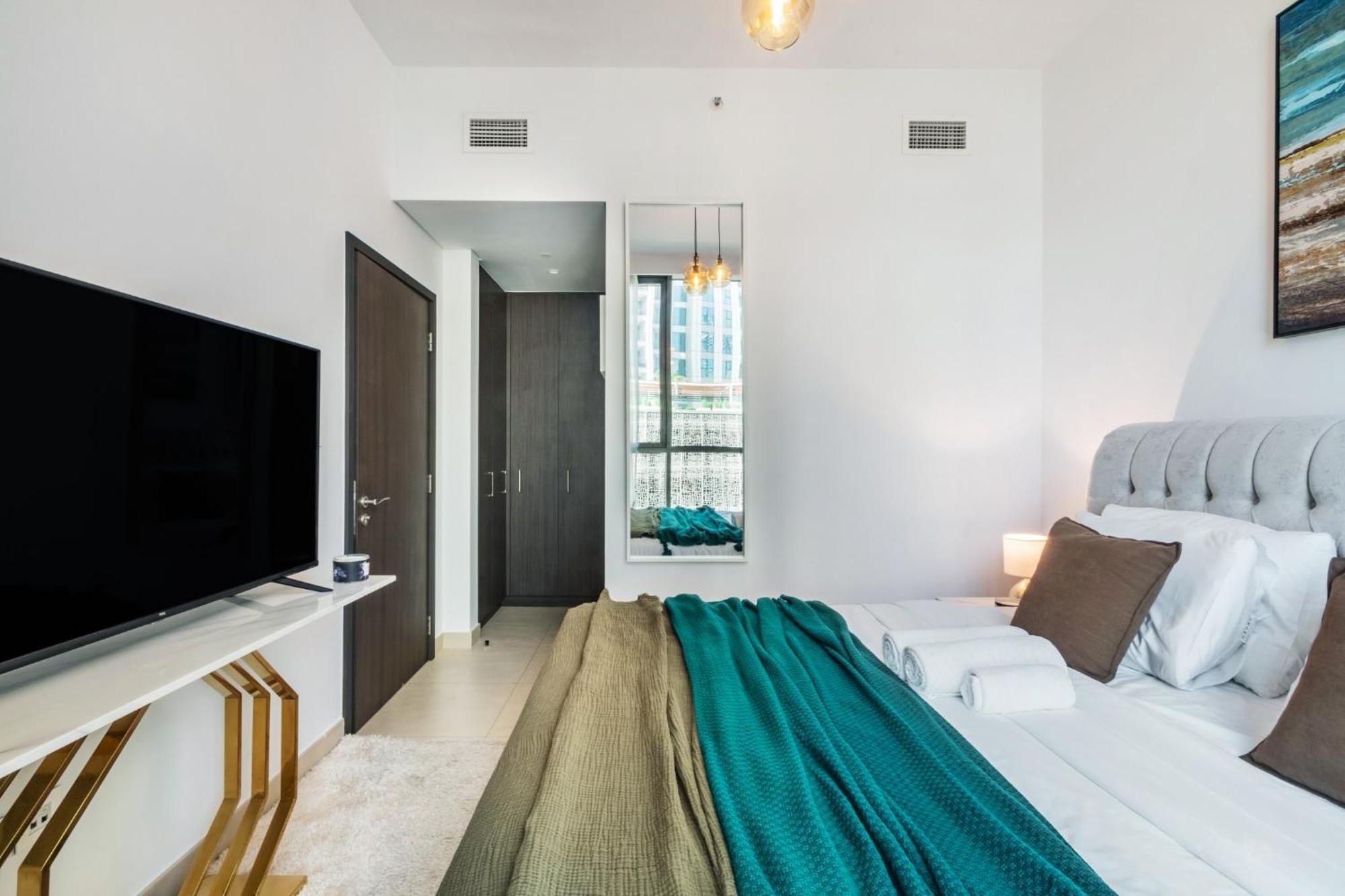 Classy Downtown Bliss With Mall Access * Dubaï