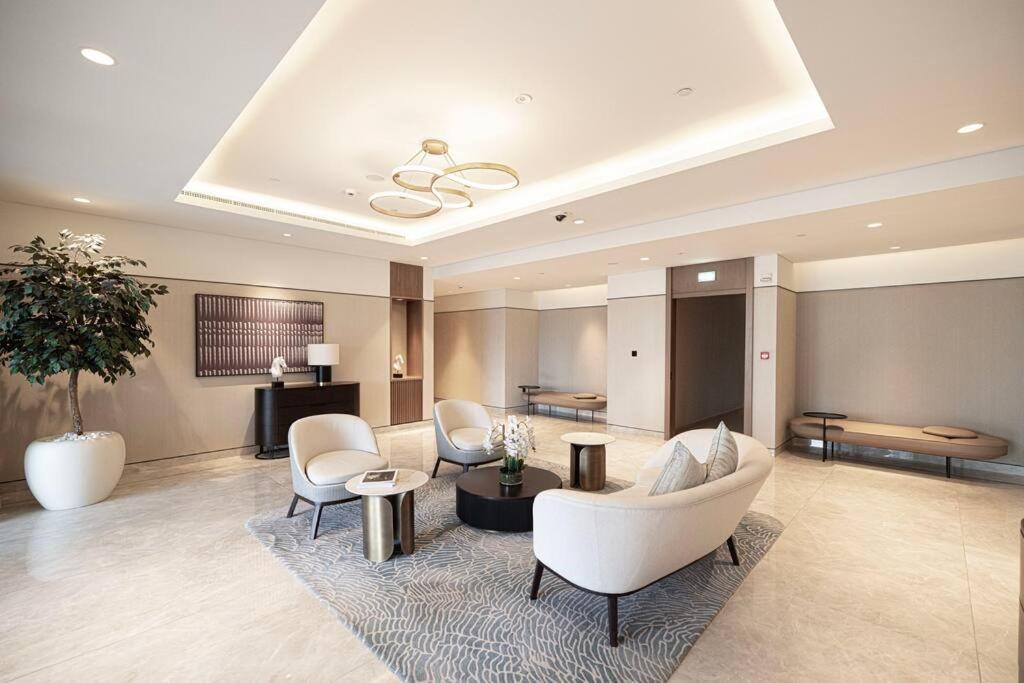 Iconic 2br With Burj Khalifa And Fountain Views - Next To Opera And Near Mall *