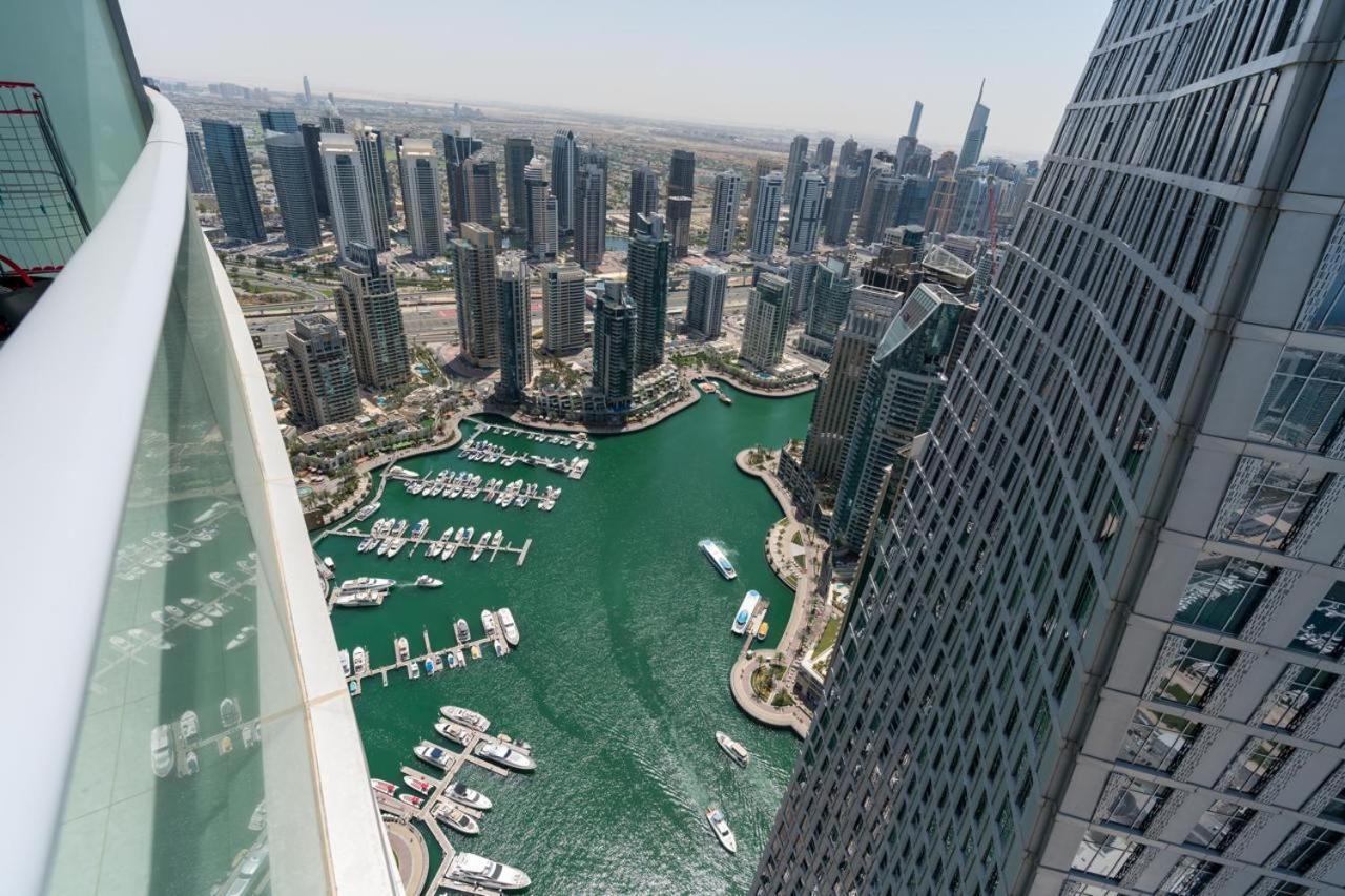 Luxurious 1bhk Damac Heights Marina Apartemen *