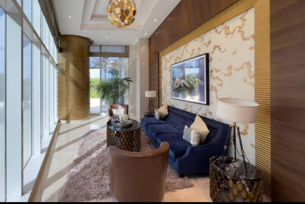 Apartemen Luxurious 1bhk Damac Heights Marina Dubai