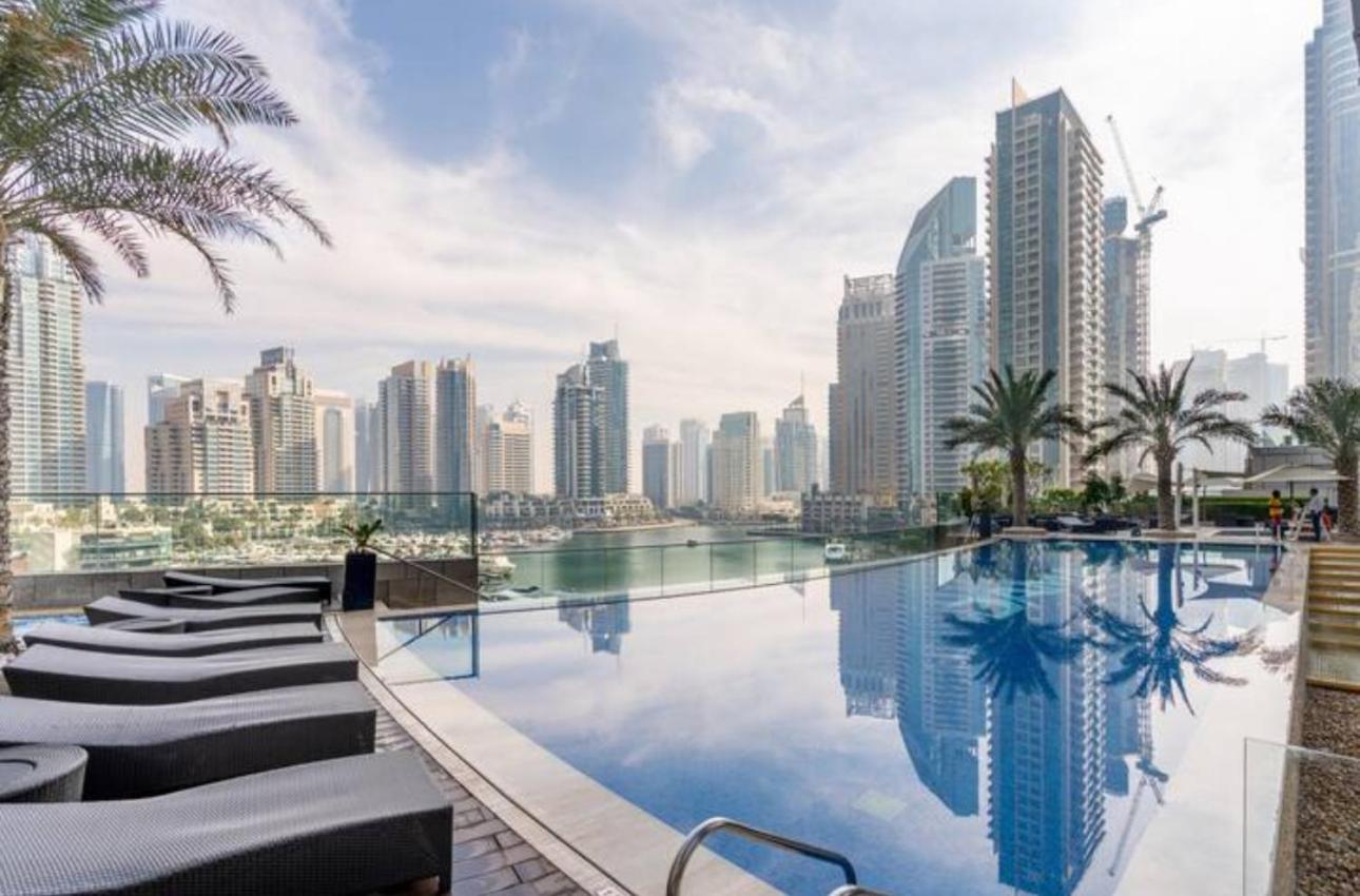 Apartemen Luxurious 1bhk Damac Heights Marina *