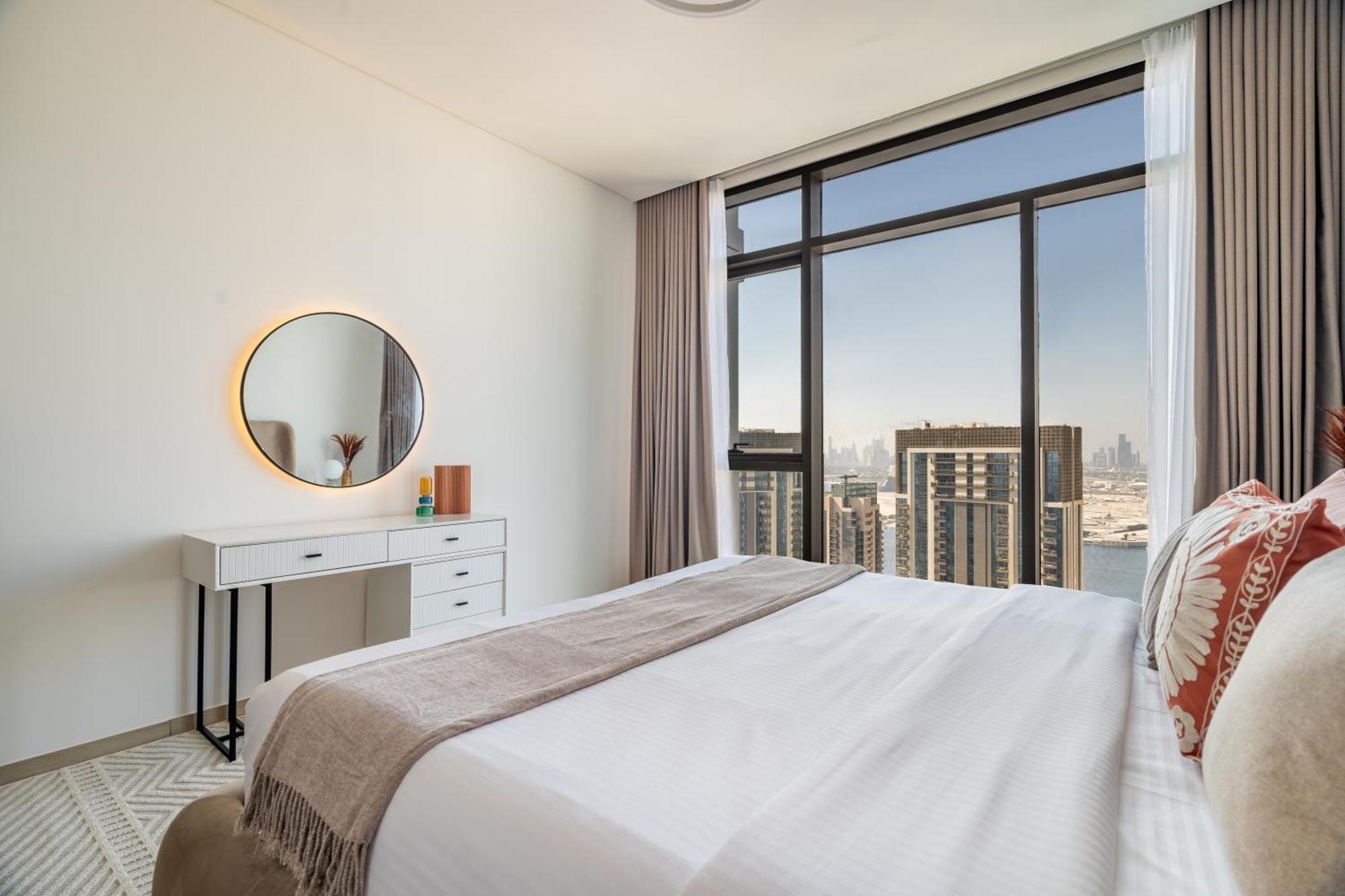 Luxury 2br Flat In Palace * Dubaï