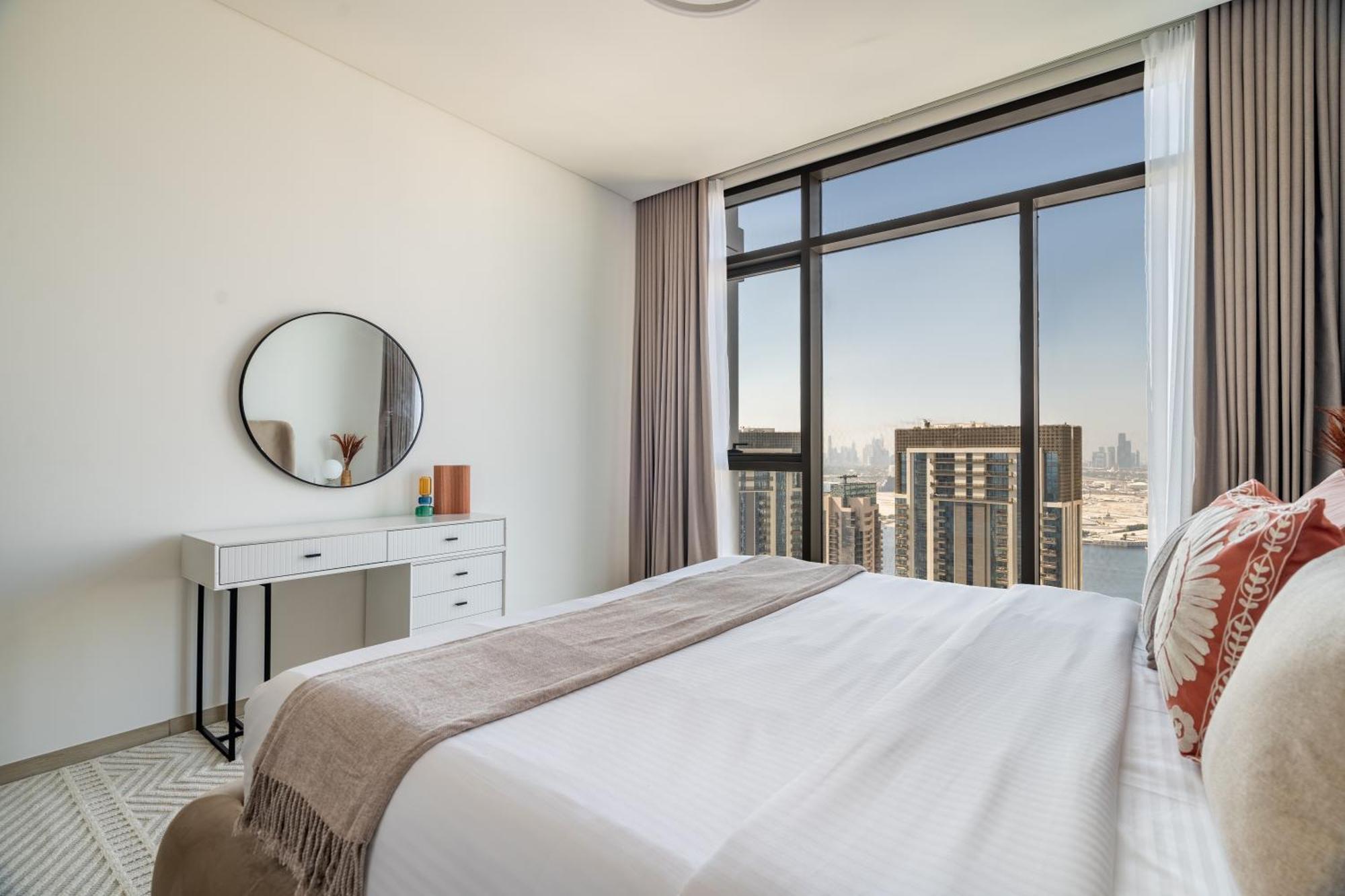 Luxury 2br Flat In Palace * Dubaï