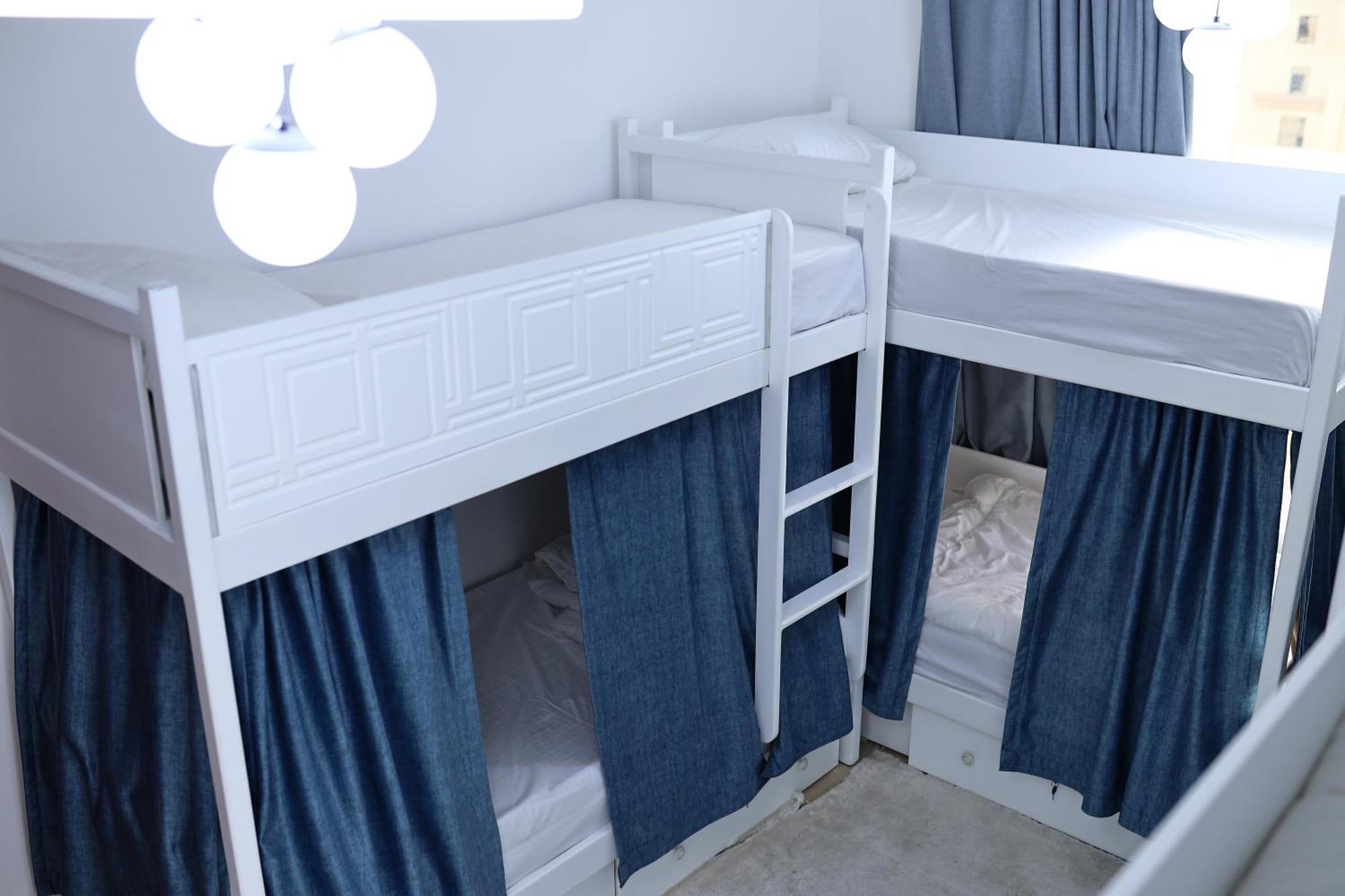 Capsulehotel Shams Nouh Jbr Dubai