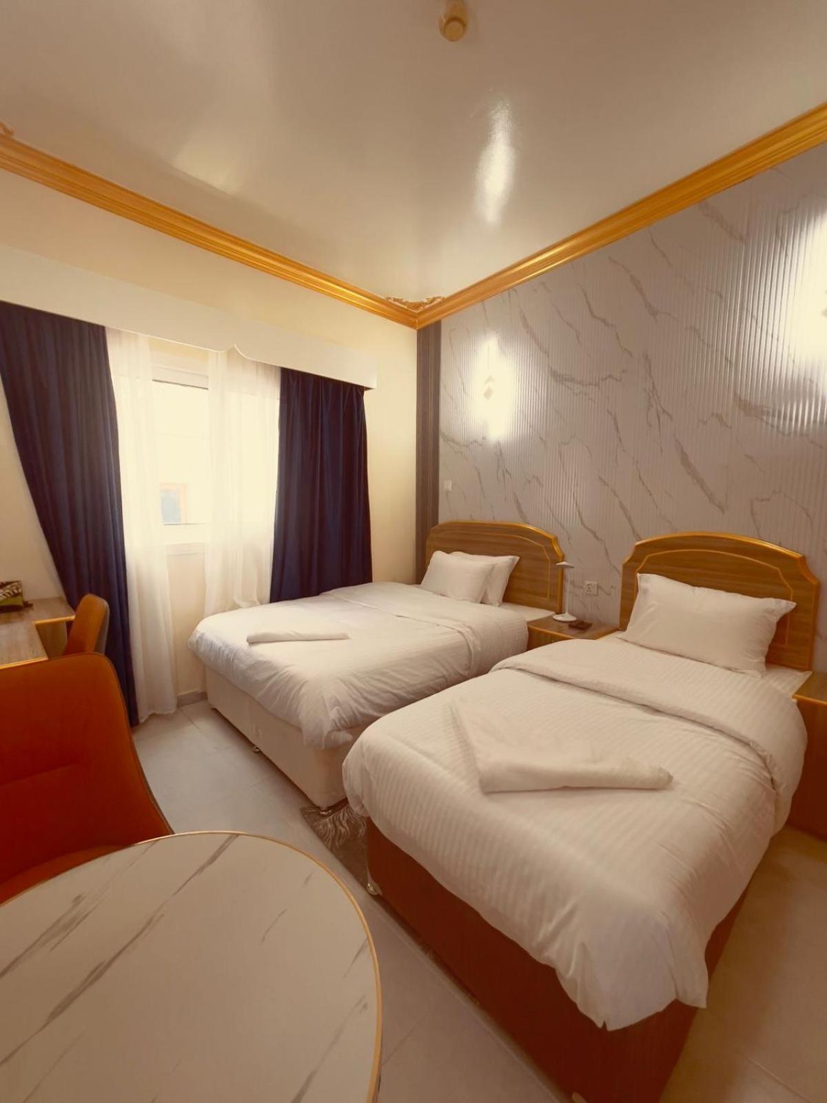 Hotel Galaxy Star