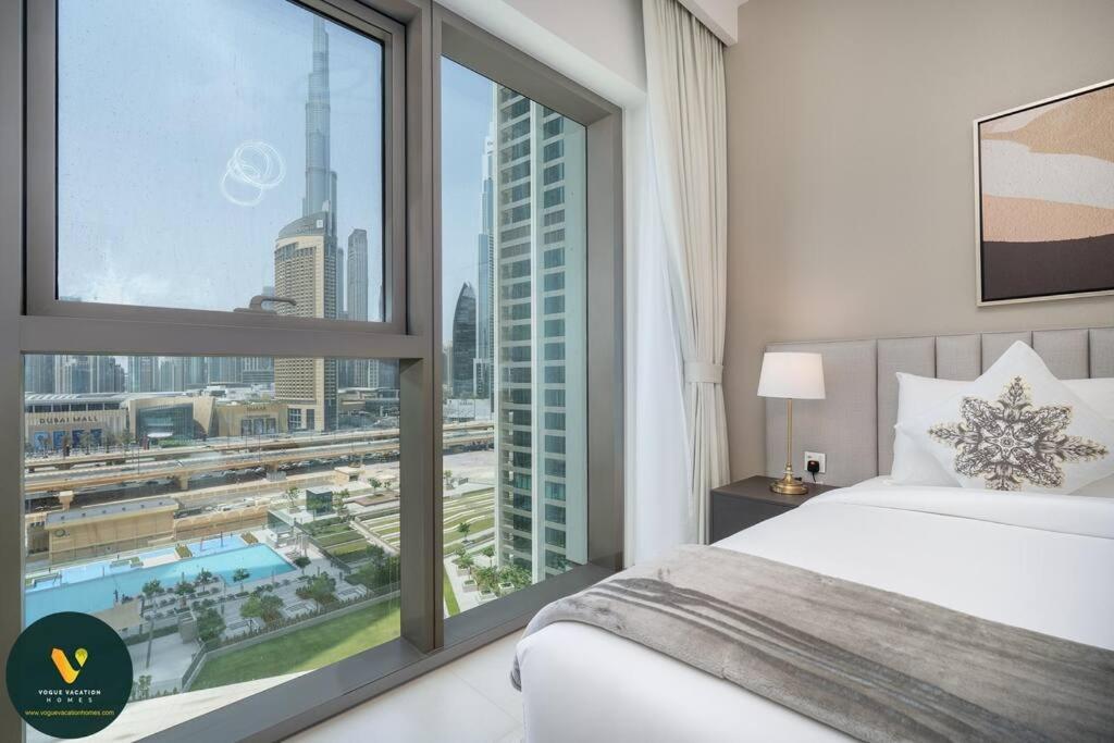 Apartamento Downtown Views Ii - Vogue Luxurious Two-bedroom With Balcony And Full Burj Khalifa, Opposite Mall Skybridge *