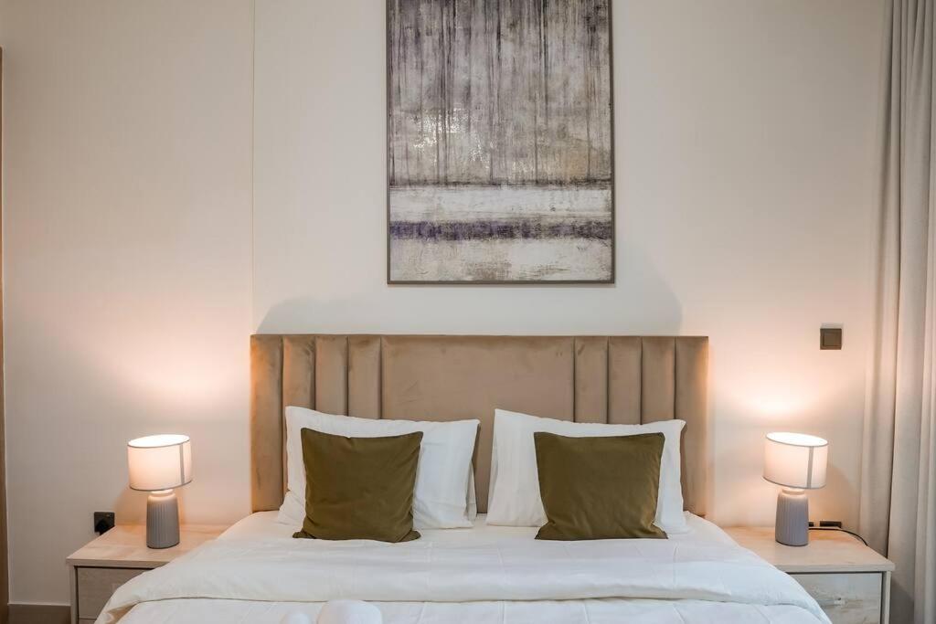 Apartamento Cozy With Garden Views In Nad Al Sheba *