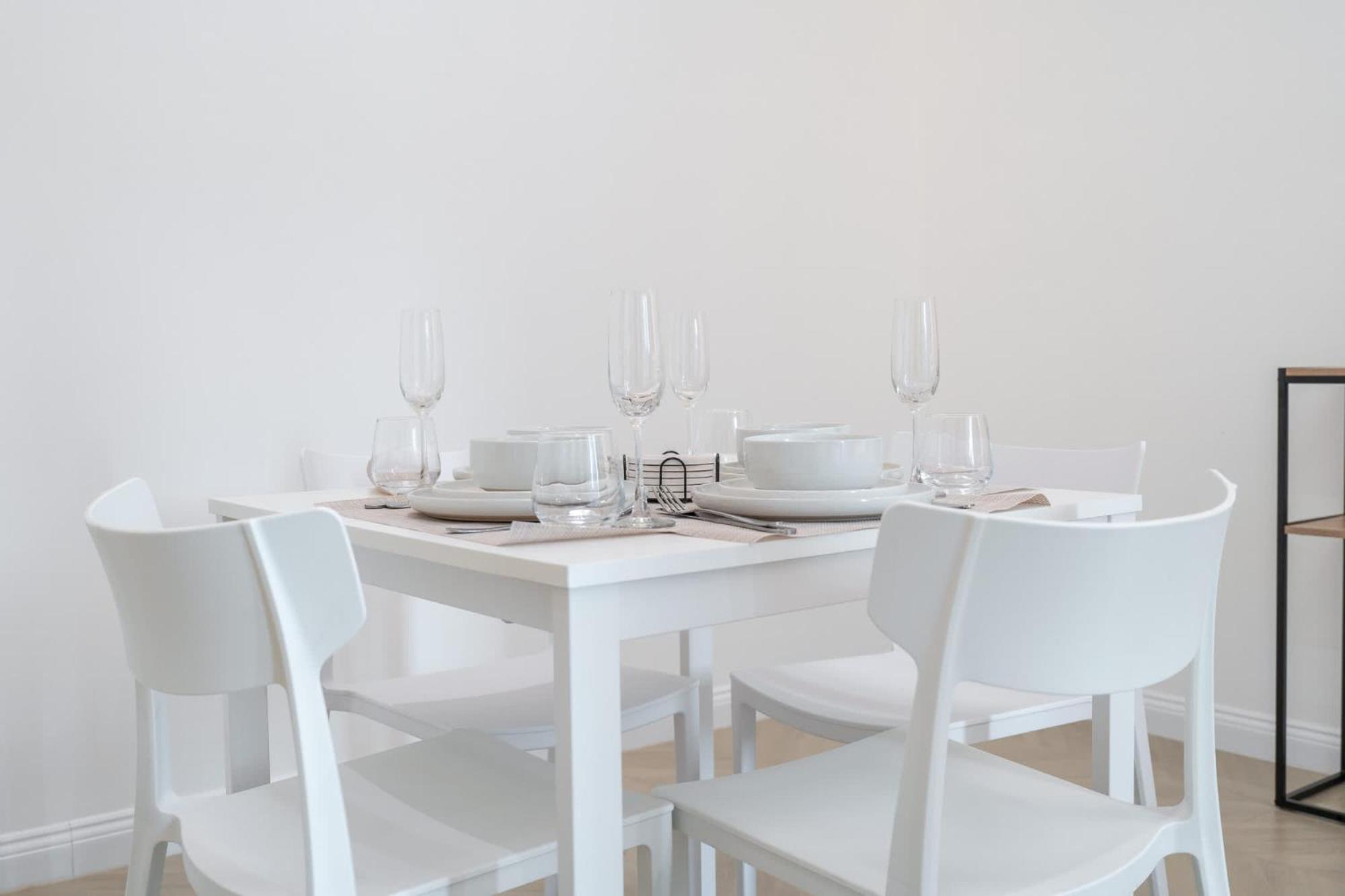 A Fabulous 1 Bedroom In Marina Pinnacle Dubái