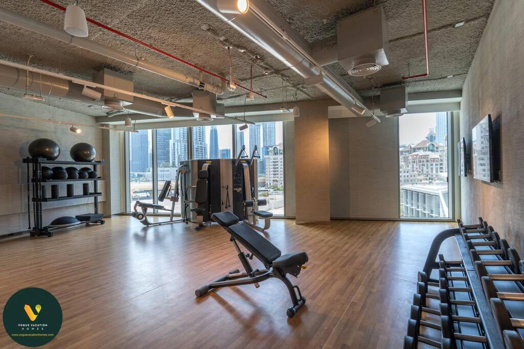 Downtown Views Ii - Vogue Luxurious One Bedroom With Balcony, Opposite Mall Skybridge Appartement Dubaï