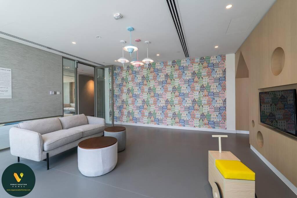 Downtown Views Ii - Vogue Luxurious One Bedroom With Balcony, Opposite Mall Skybridge * Dubaï