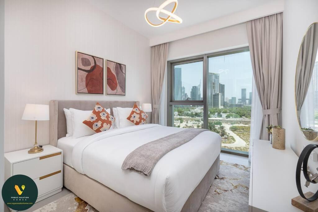 Downtown Views Ii - Vogue Luxurious One Bedroom With Balcony, Opposite Mall Skybridge * Dubaï