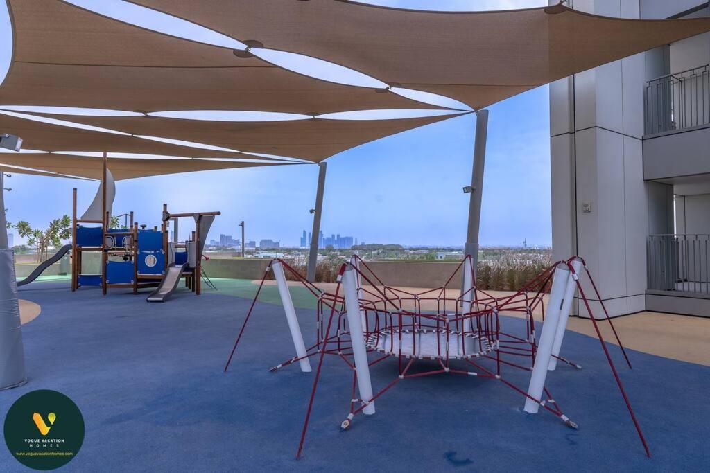 Downtown Views Ii - Vogue Luxurious One Bedroom With Balcony, Opposite Mall Skybridge Appartement Dubaï