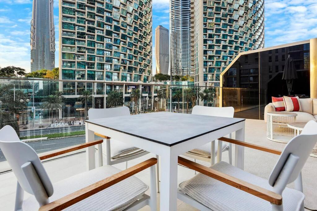 Appartement First Class 1br Charming City Views *