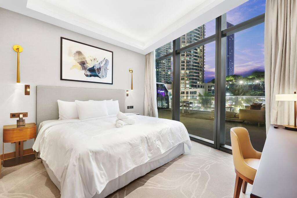 First Class 1br Charming City Views * Dubaï