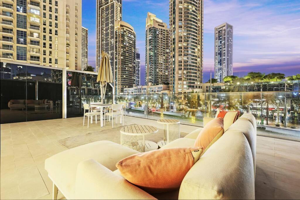 First Class 1br Charming City Views Appartement