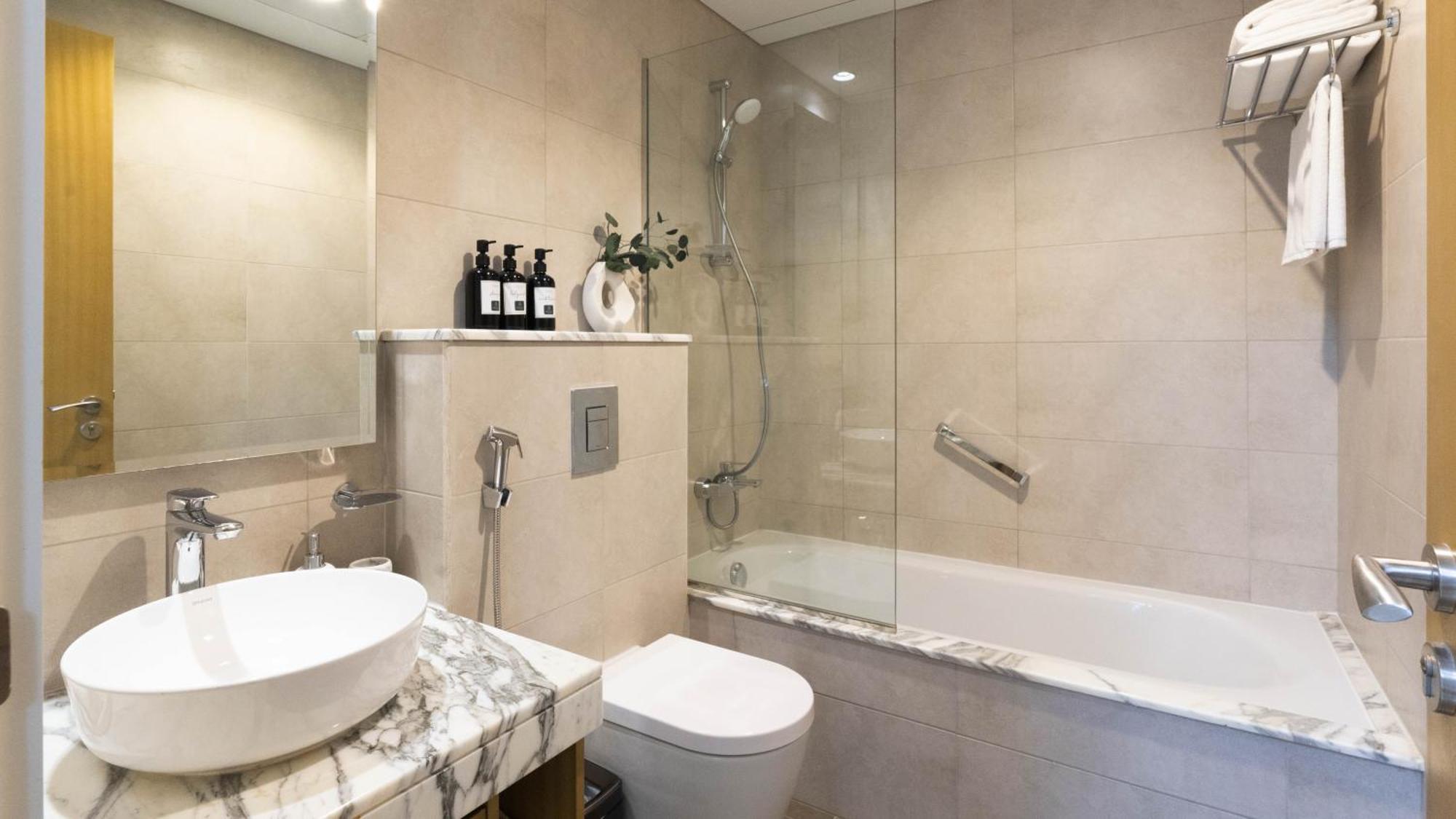 Keyrock Living - Family 2br Cozy In Business Bay - Aykon Tower Dubai